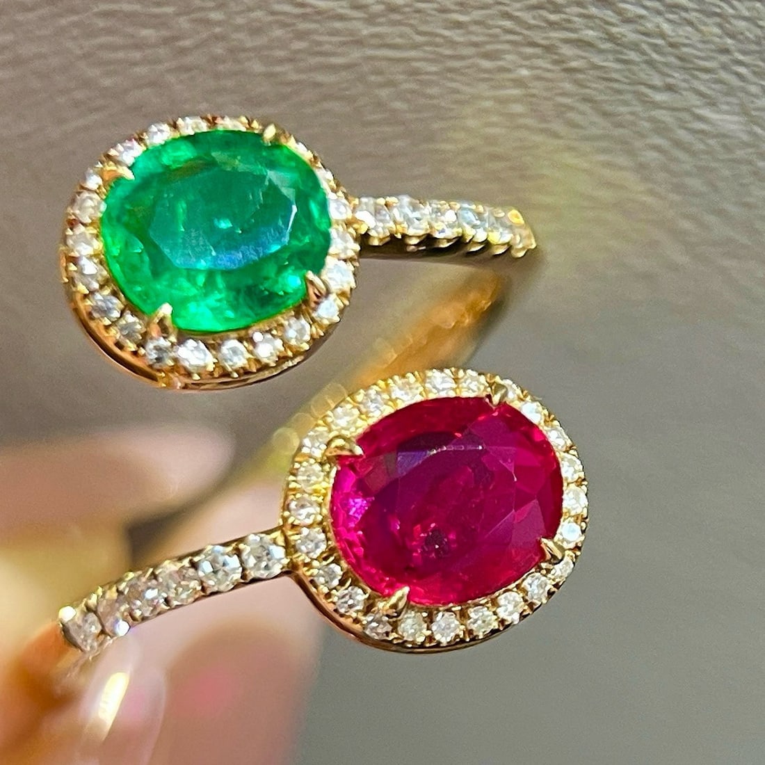 14k Gold 2.08 Ctw Natural Ruby & Emerald & Toi Et Moi Ring - 2