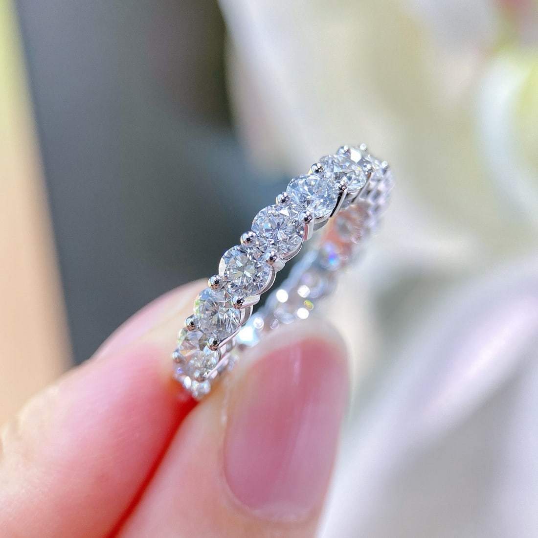 14k Gold 4.27 Ct Natural H Diamond Ring - 3