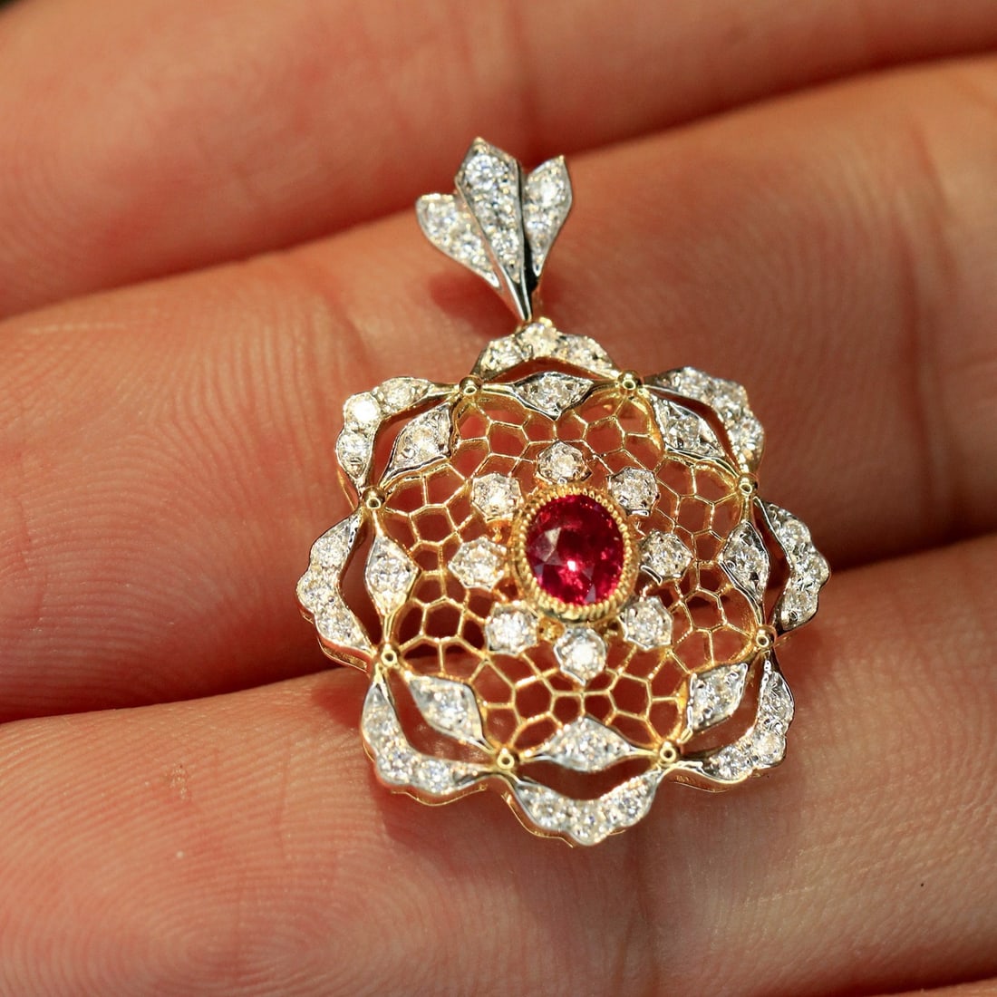 14k Gold 0.69 Ctw Natural Ruby & Diamond Pendant( Without Chain ) - 2