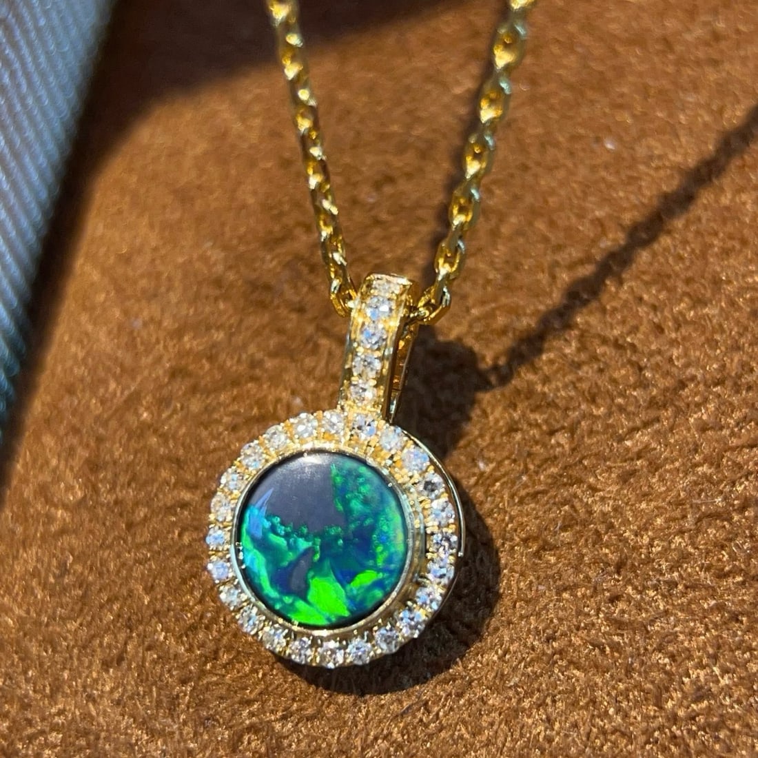 14k Gold 0.43 Ctw Natural Opal & Diamond Pendant( Without Chain ) - 3