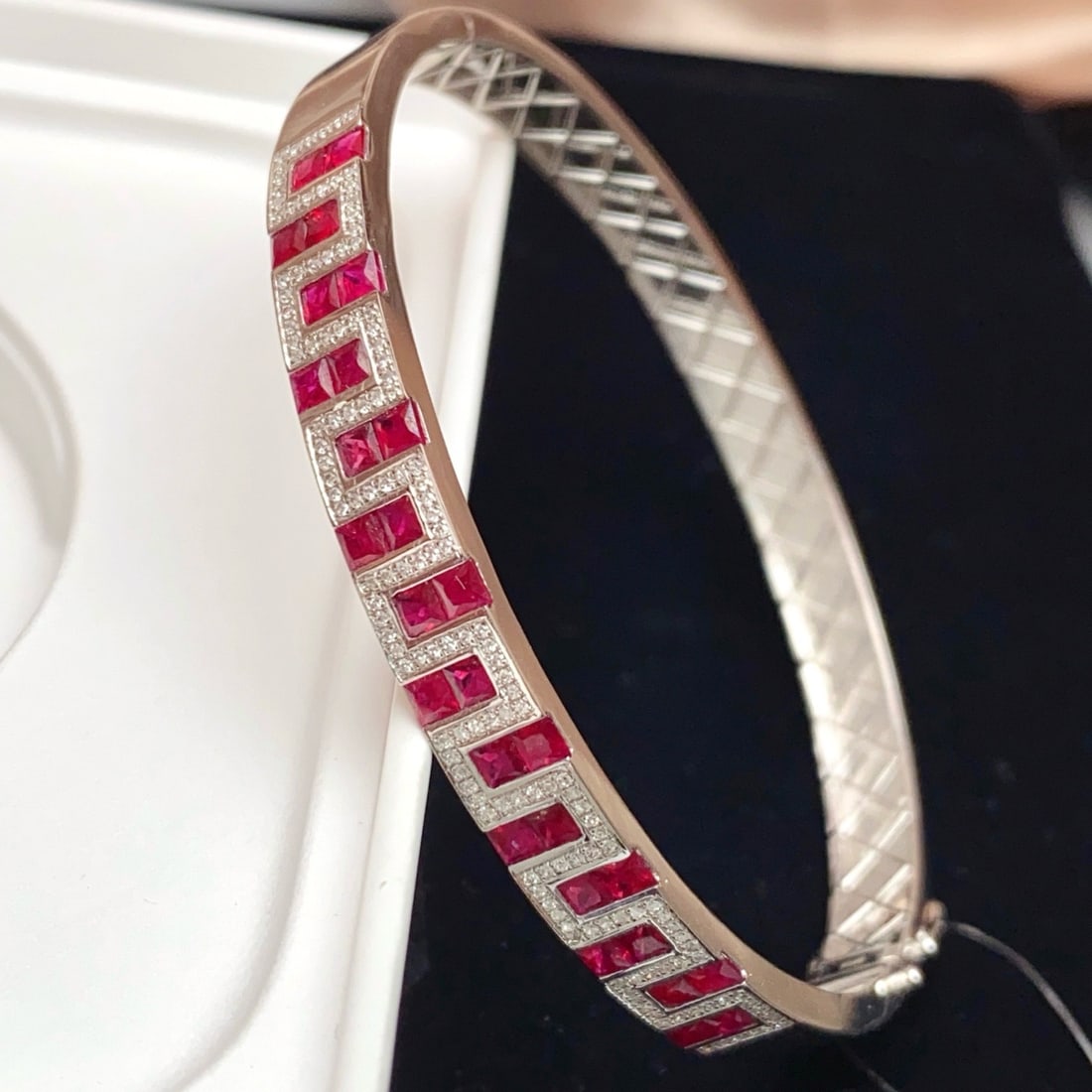 14k Gold 4.30 Ct Natural Ruby & Diamond Bangle - 4