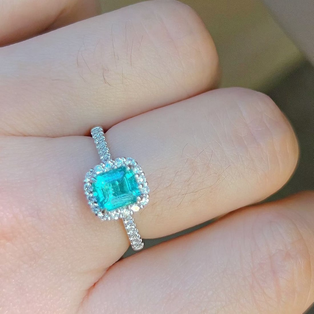 14k Gold 1.22 Ctw Natural Paraiba Tourmaline & Diamond Ring - 8