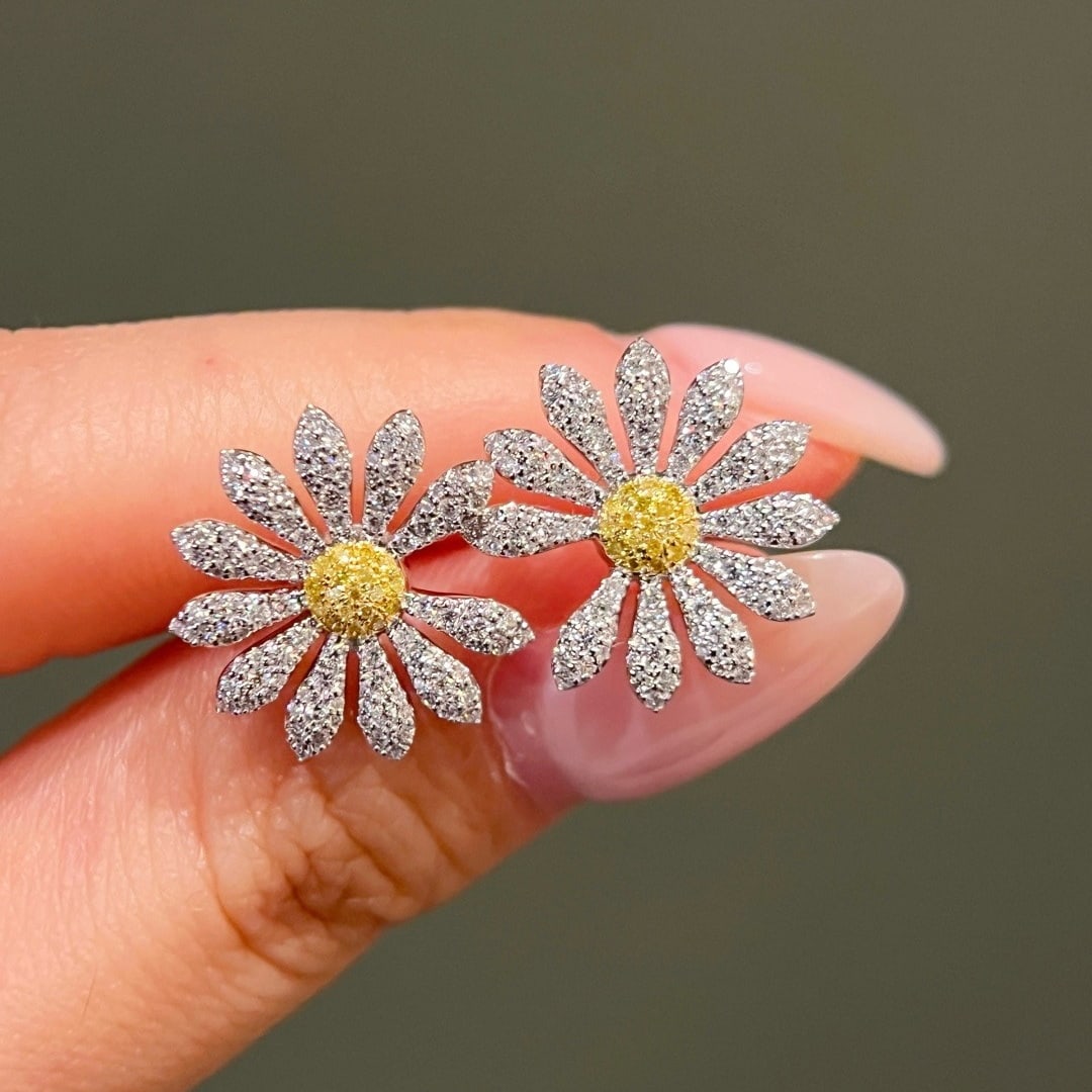 14k Gold 0.60 Ct Natural Color Diamond & Flowers Earrings: Ref:231170261 // gold content:14k gold // main gemstone:diamond // shape:round // carat weight:0. 60ct // clarity grade:vs-si // color:color // treatment:natural // cut grade:g // Condition: New Low