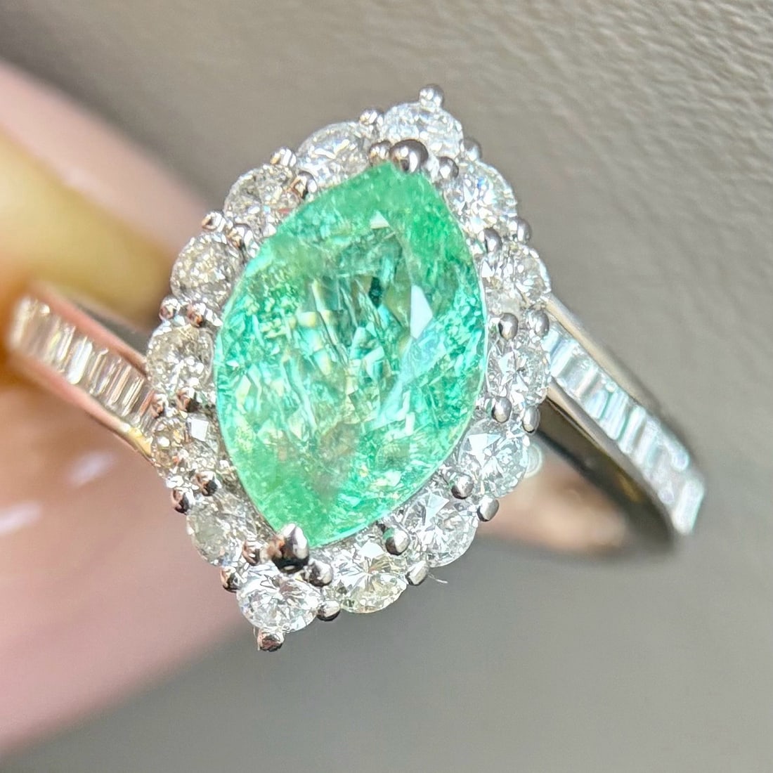 14k Gold 2.68 Ctw Natural Paraiba Tourmaline & Diamond Ring - 2