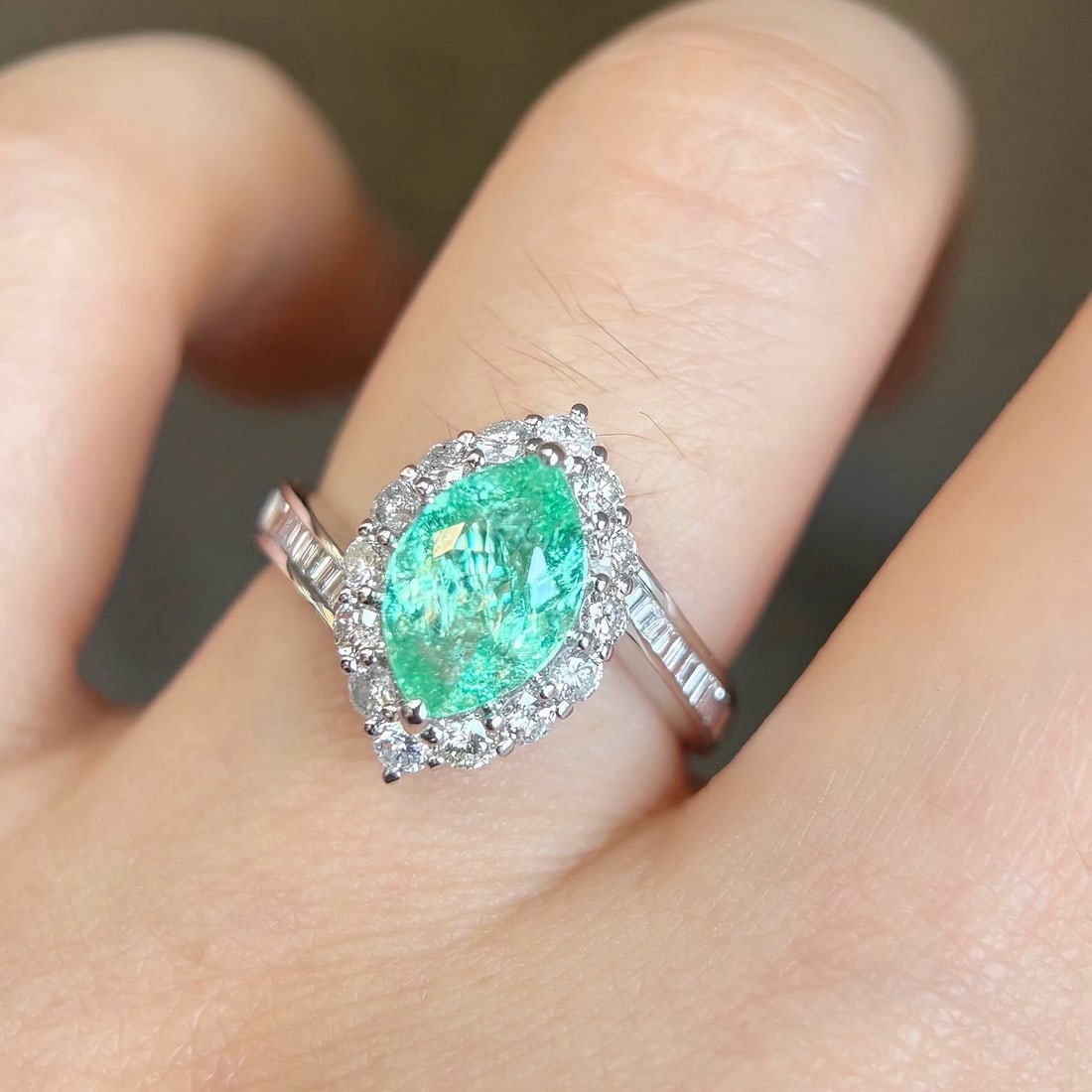 14k Gold 2.68 Ctw Natural Paraiba Tourmaline & Diamond Ring - 6