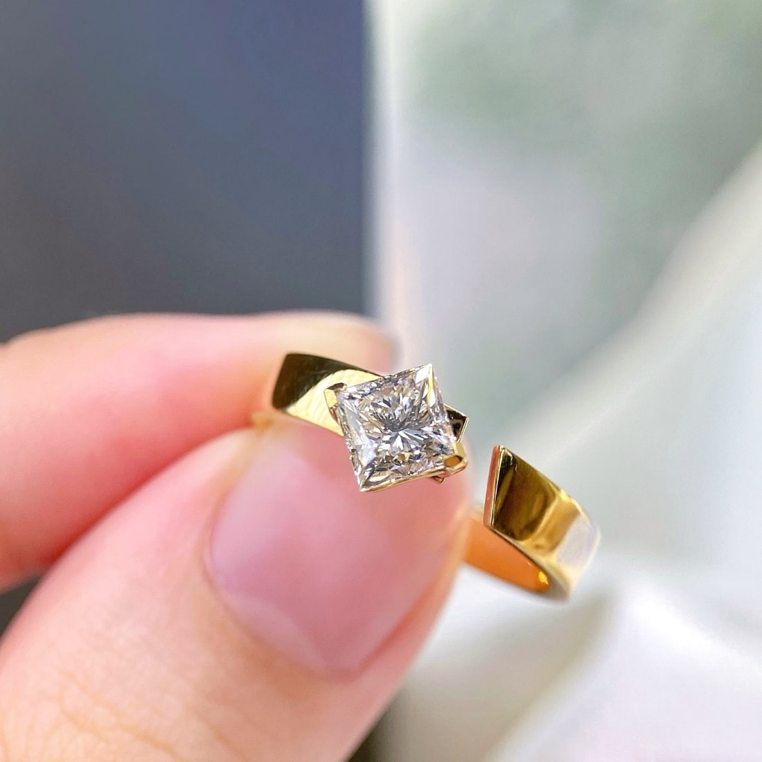 14k Gold 1.01 Ct Natural H Diamond Ring - 3