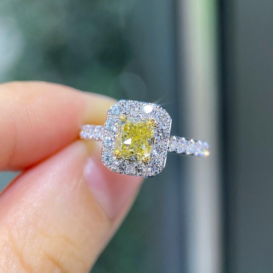 Gia Certified 14k Gold 1.80 Ctw Natural Yellow Diamond & Diamond Ring - 2