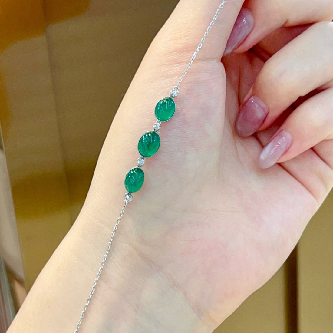14k Gold 3 Ct Natural Emerald & Diamond Bracelet - 3
