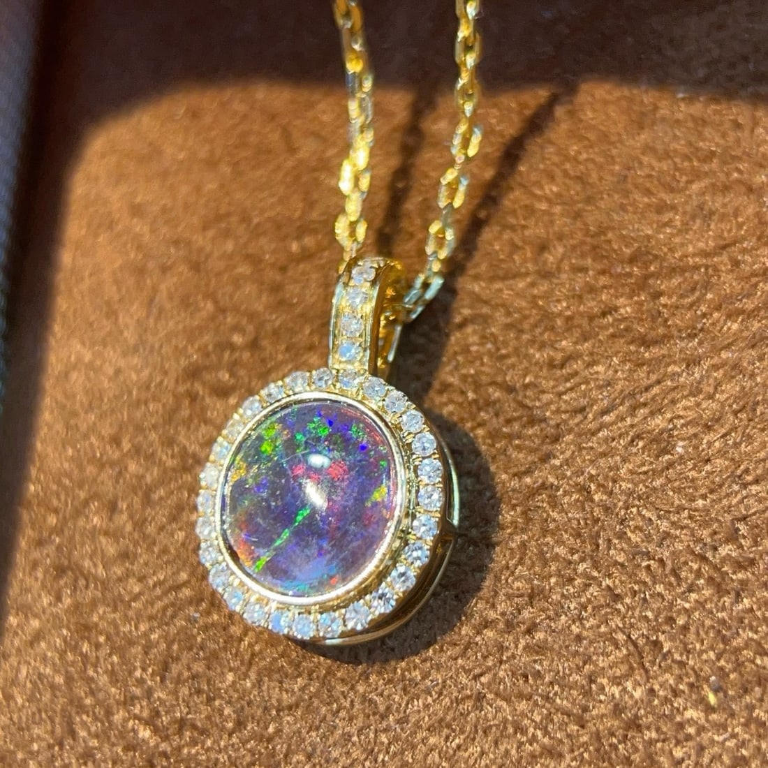 14k Gold 0.39 Ctw Natural Opal & Diamond Pendant( Without Chain ) - 3