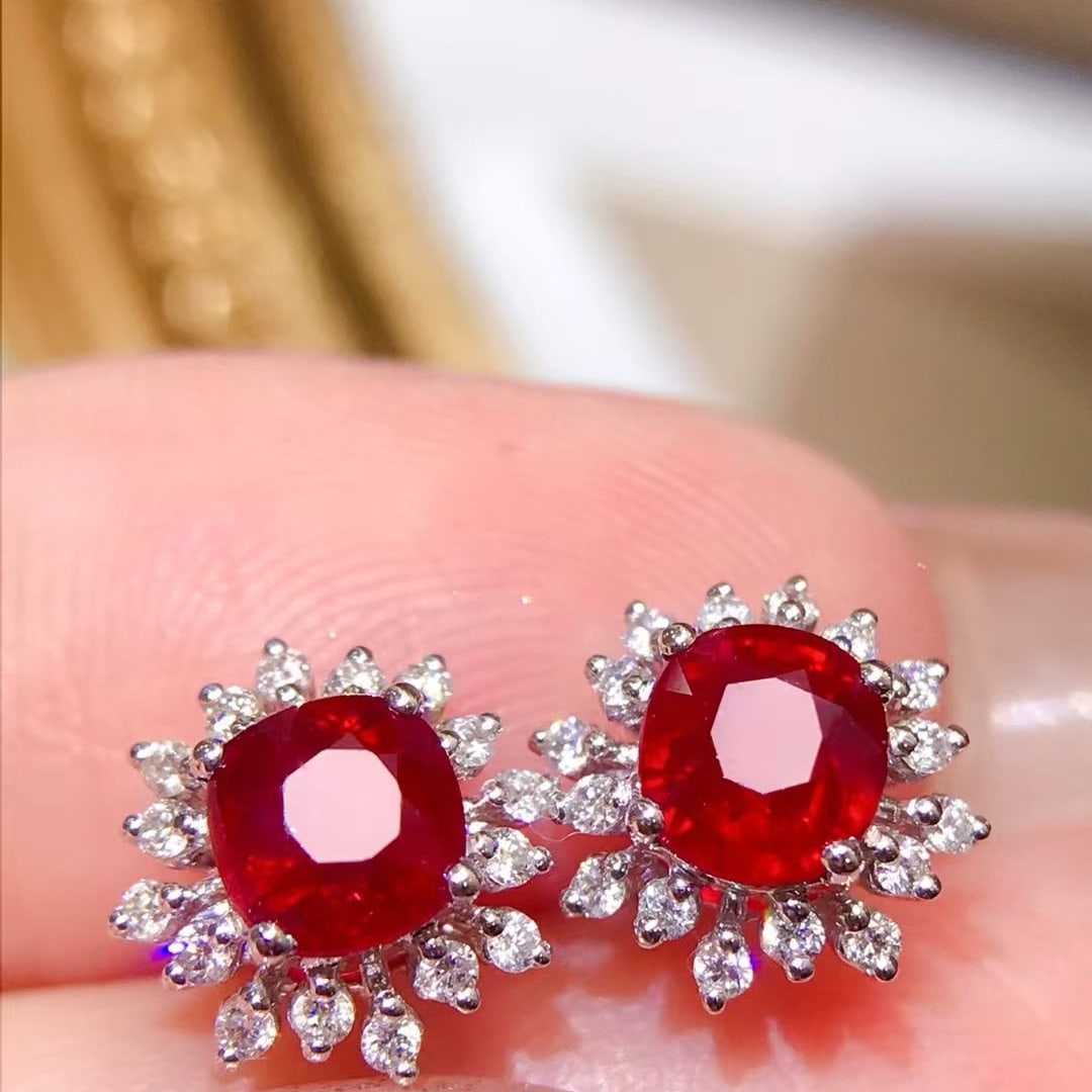 14k Gold 2.01 Ctw Natural Ruby & Diamond Earrings: Ref:231170295 // gold content:14k gold // main gemstone:ruby // shape:cushion // carat weight:1. 7ct // color:red // treatment:natural // // adjacent gemstone 2 : diamond // shape:round // carat