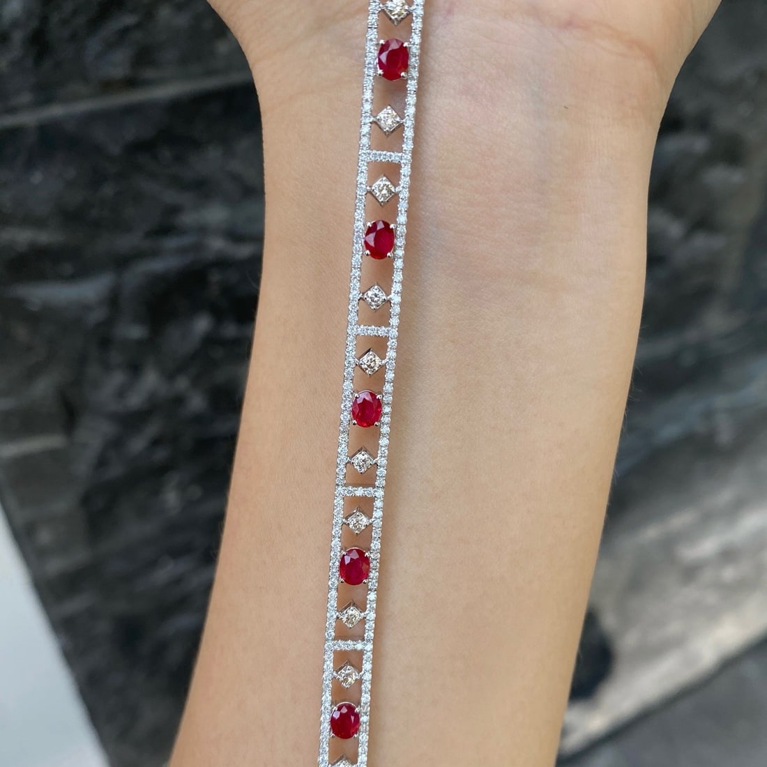 14k Gold 3.10 Ctw Natural Ruby & Diamond Bracelet - 4