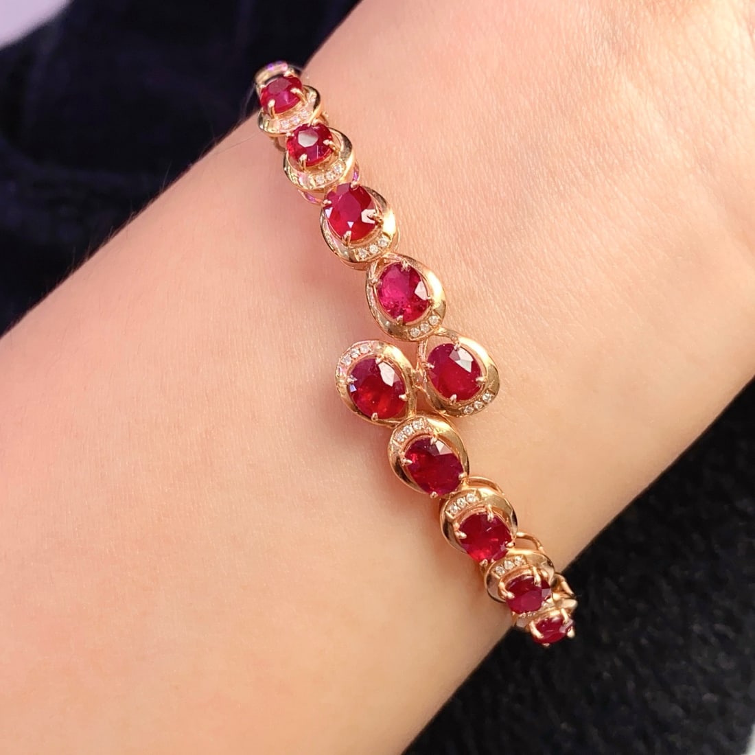 14k Gold 3.80 Ct Natural Ruby & Diamond Bangle - 5