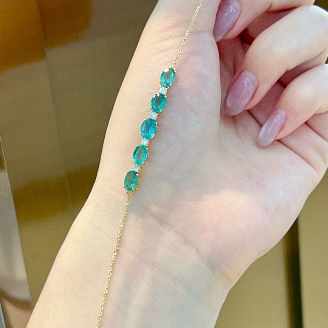 14k Gold 2.2 Ct Natural Emerald & Diamond Bracelet - 3