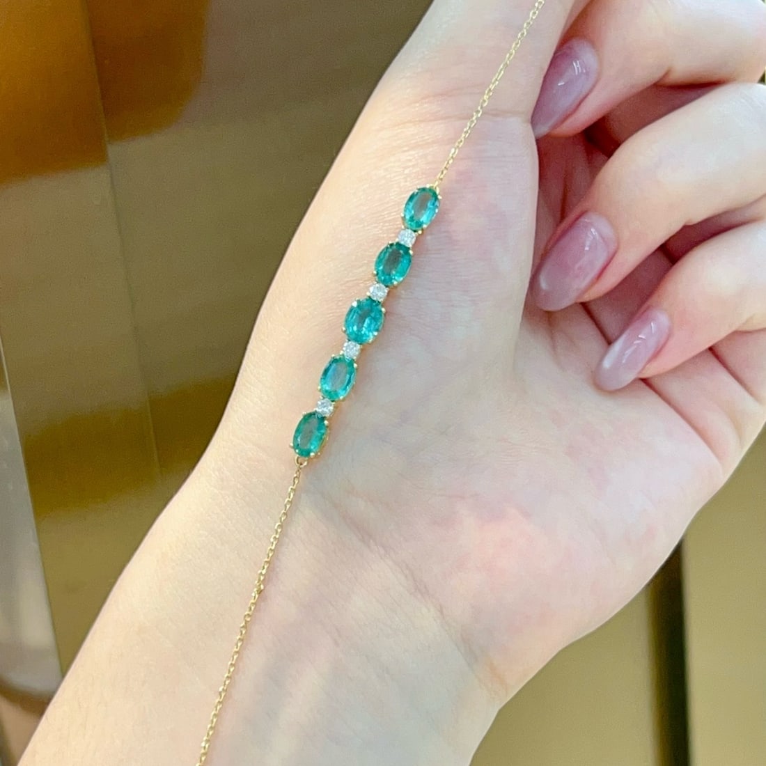 14k Gold 2.2 Ct Natural Emerald & Diamond Bracelet - 4