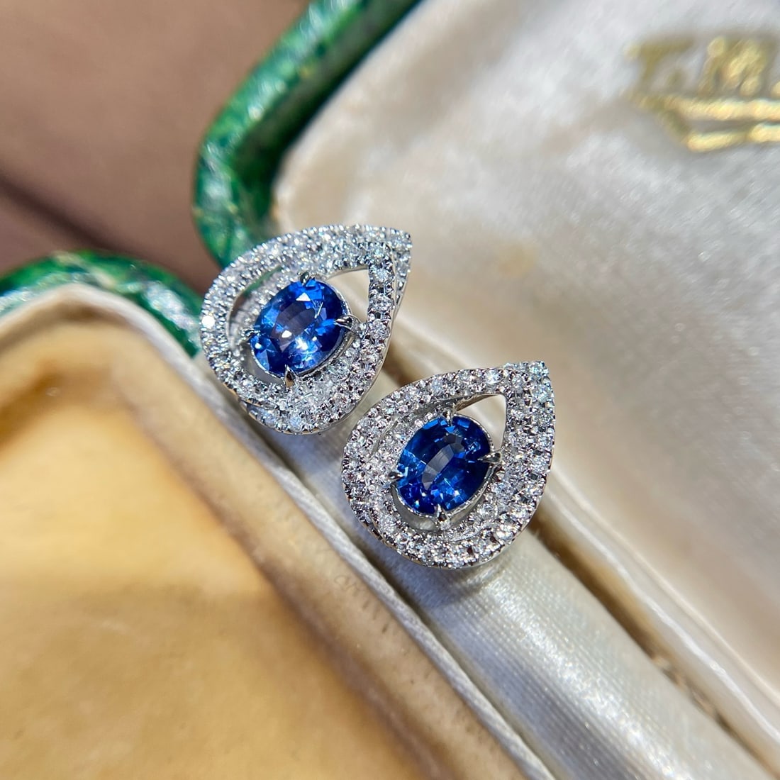 14k Gold 1 Ct Natural Sapphire & Diamond Earrings - 3