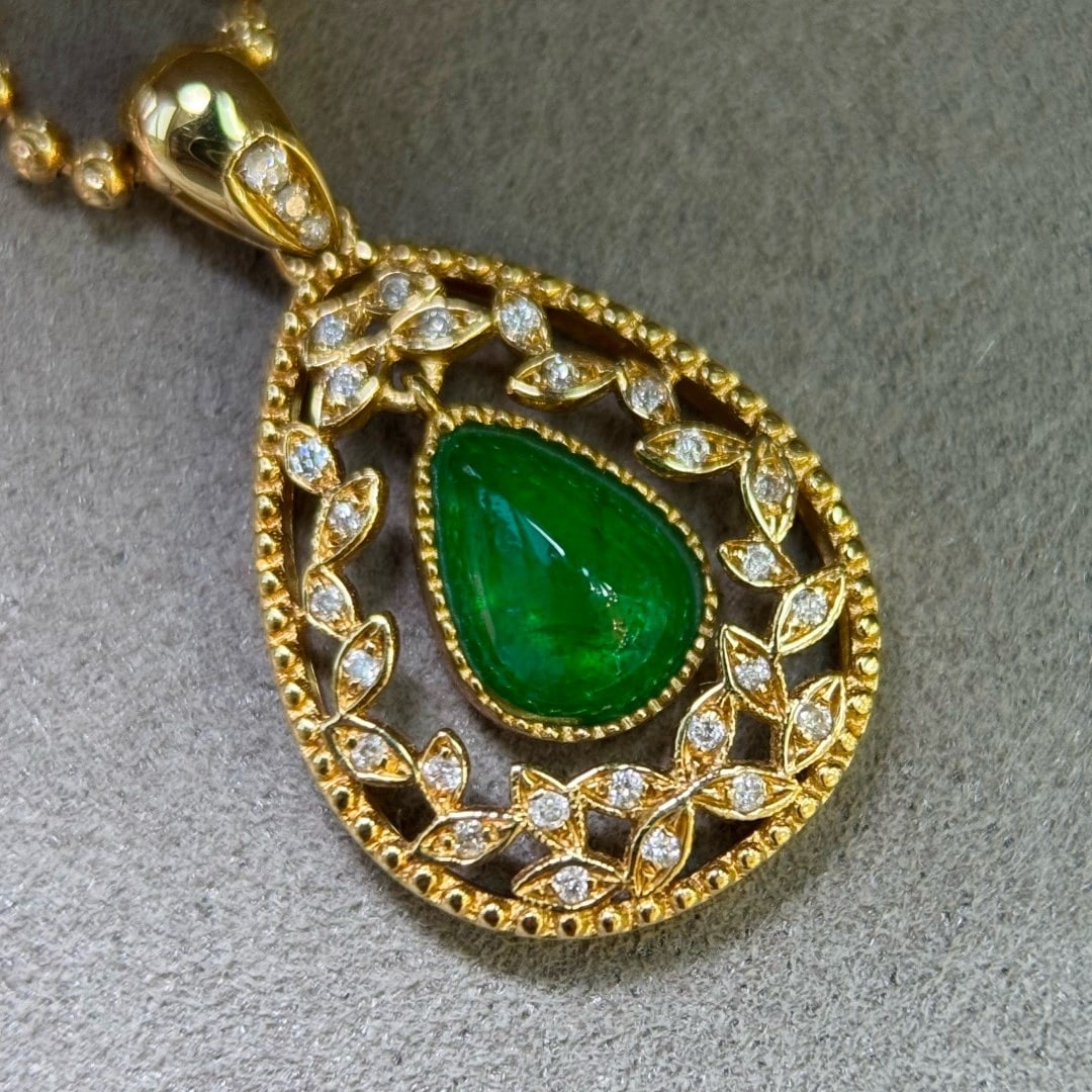 14k Gold 0.92 Ct Natural Emerald & Diamond Pendant( Without Chain ) - 2