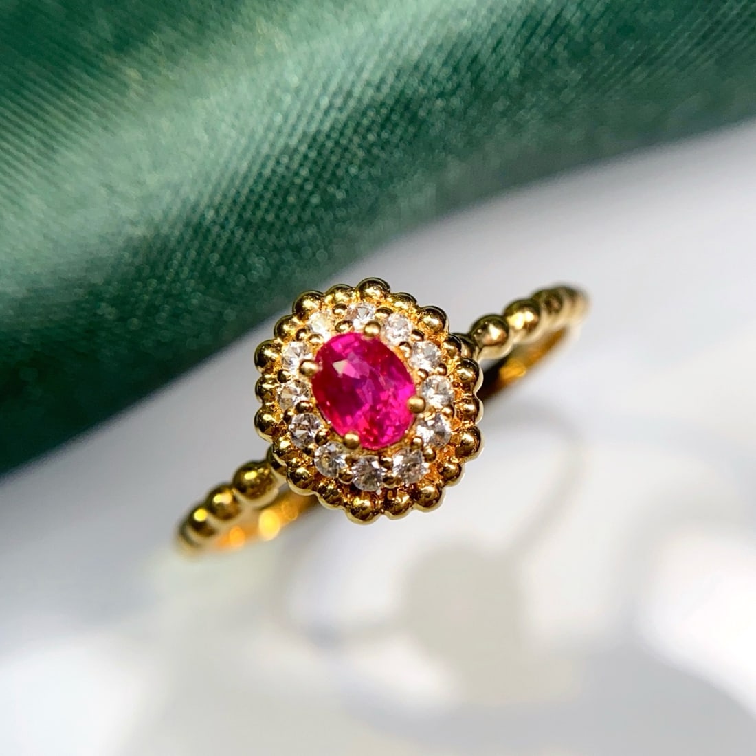 14k Gold 0.55 Ct Natural Ruby & Sapphire Ring: Ref:231170337 // gold content:14k gold // ring size:7. 25us // // main gemstone:ruby // shape:oval // carat weight:0. 55ct // color:red // treatment:natural // // adjacent gemstone 2 : sapphire //