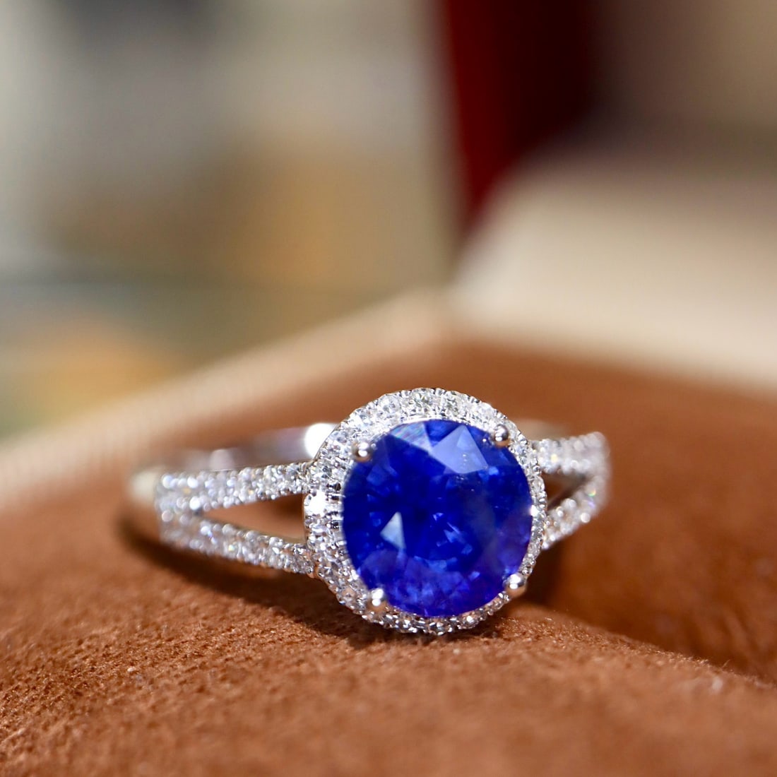 14k Gold 1.92 Ctw Natural Sapphire & Diamond Ring - 6