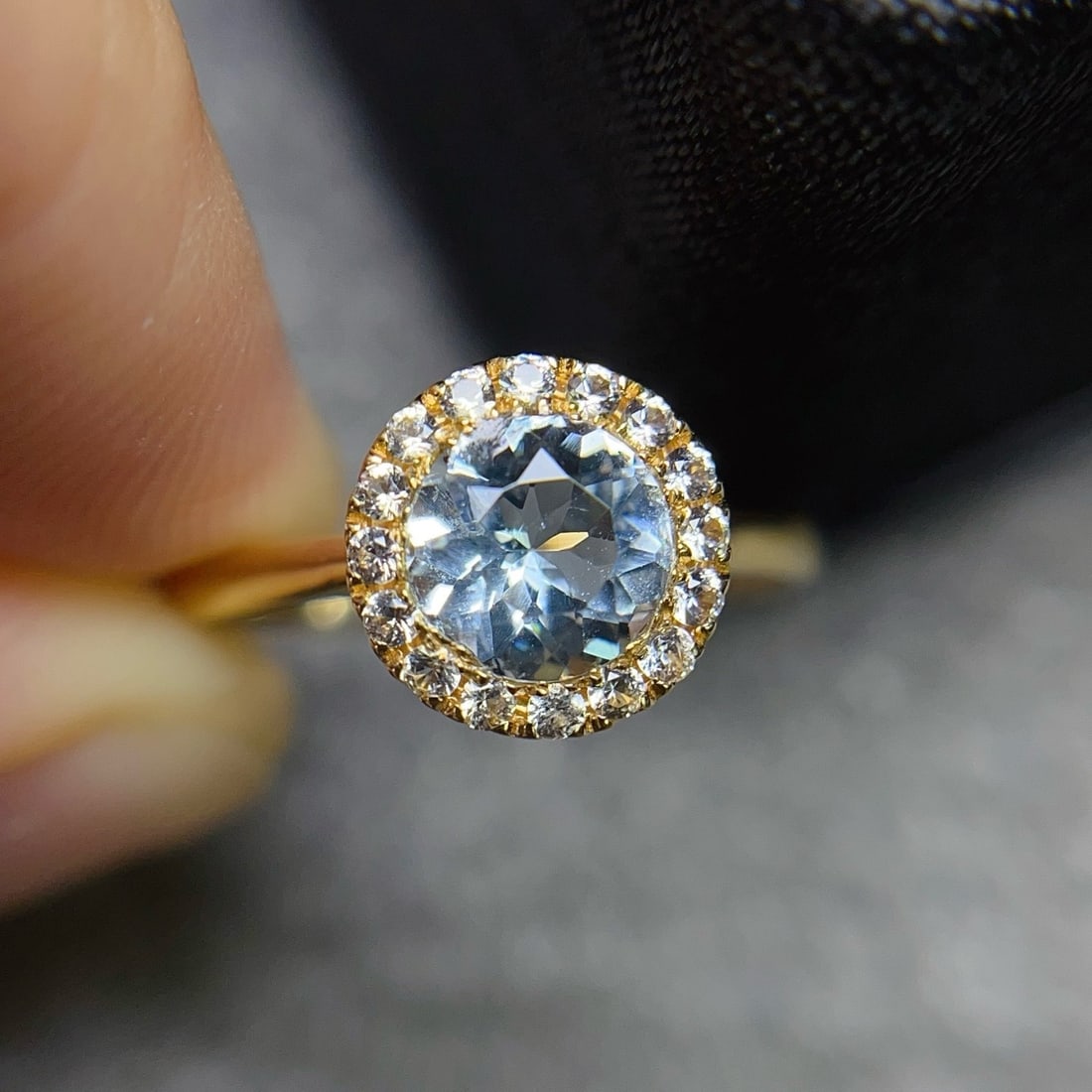 14k Gold 0.80 Ct Natural Aquamarine & Sapphire Ring - 4