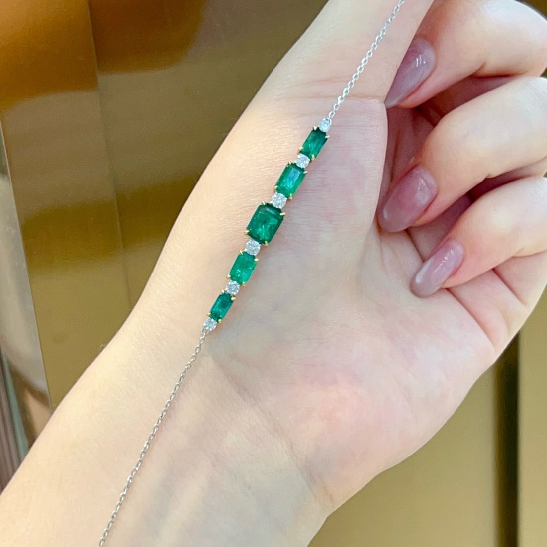 14k Gold 2.3 Ct Natural Emerald & Diamond Bracelet - 5
