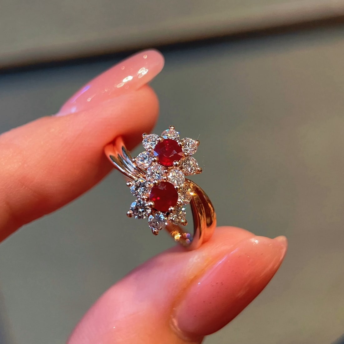 14k Gold 1.17 Ctw Vivid Red Natural Ruby & Diamond Ring - 2
