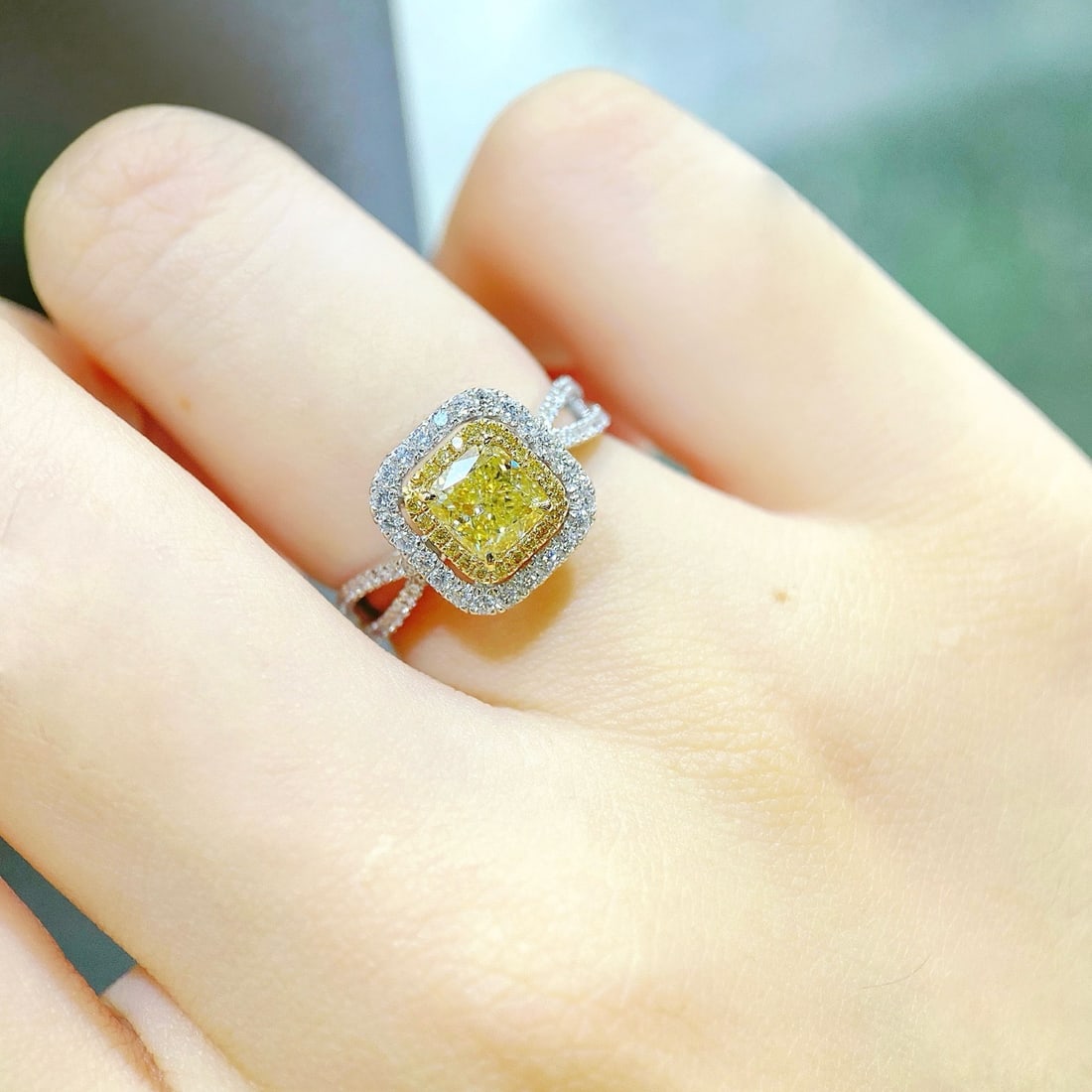 14k Gold 1.55 Ctw Natural Yellow Diamond & Diamond Ring - 3