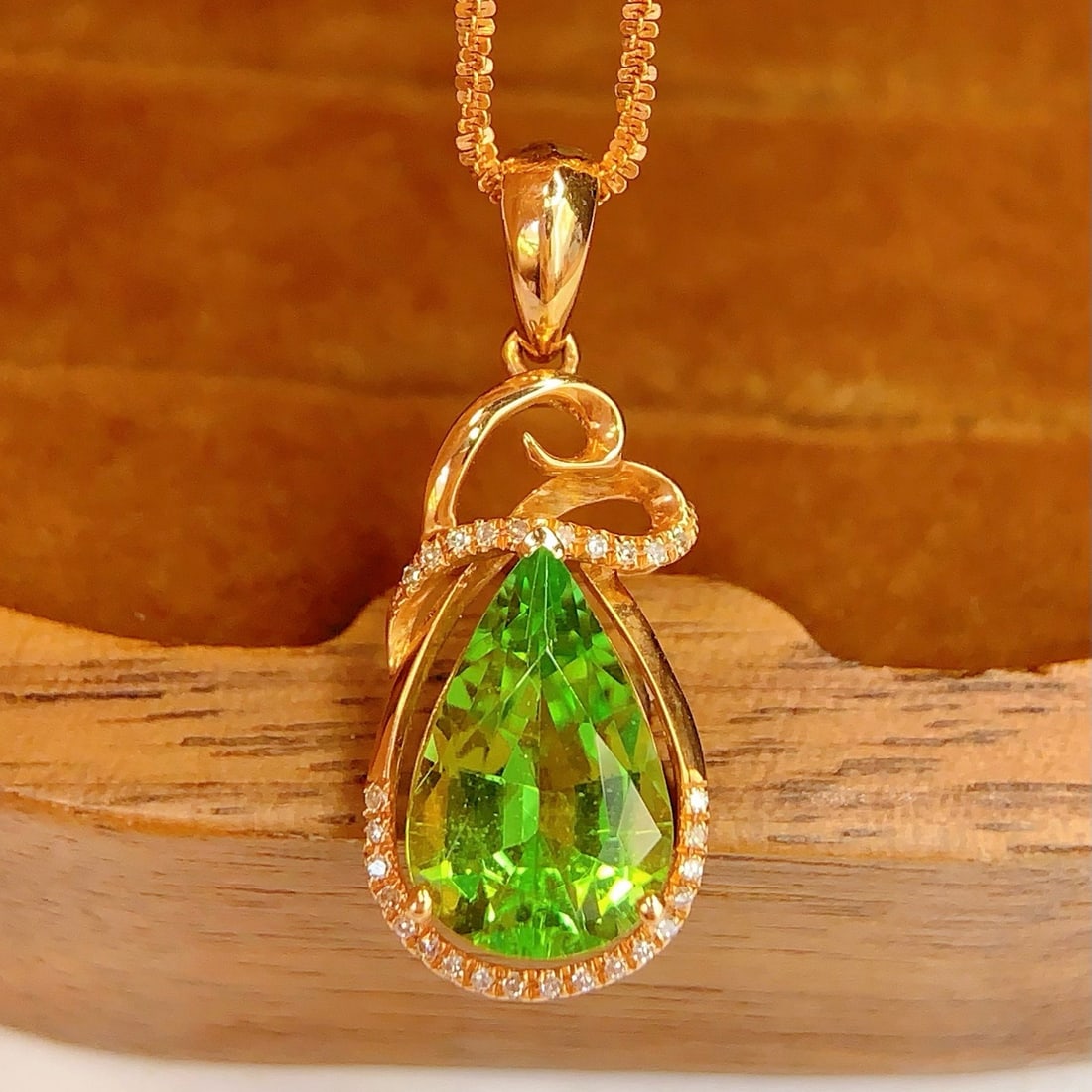 14k Gold 2.5 Ct Natural Tourmaline & Diamond Pendant( Without Chain ) - 5