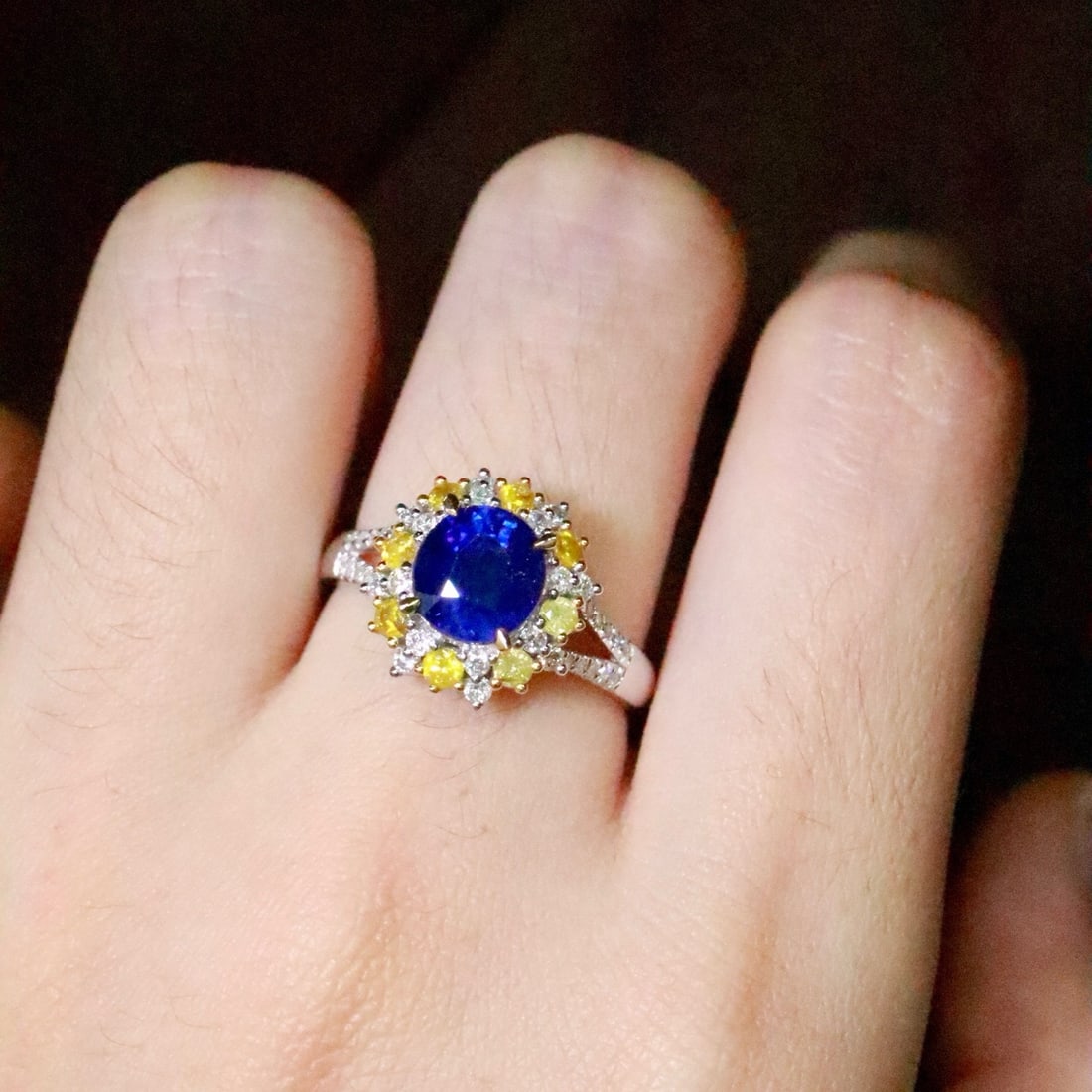 14k Gold 2.12 Ctw Natural Sapphire & Diamond Ring - 5