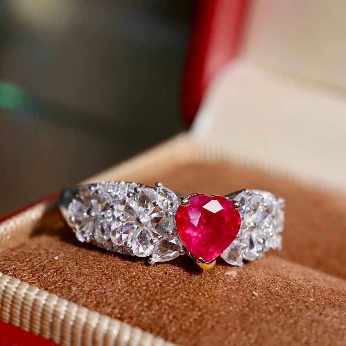 14k Gold 1.14 Ctw Natural Ruby & Diamond Ring - 2