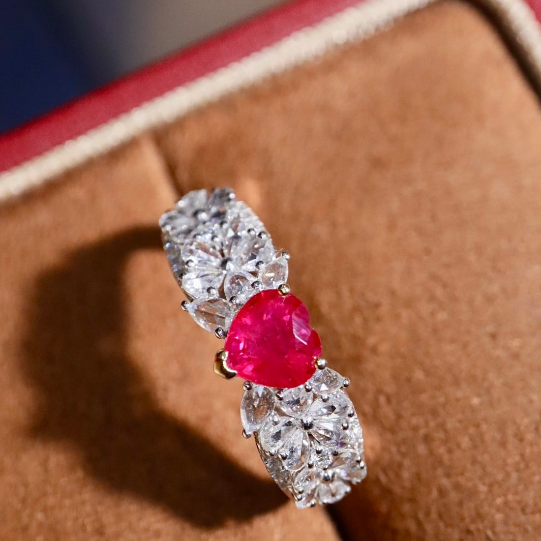 14k Gold 1.14 Ctw Natural Ruby & Diamond Ring - 6