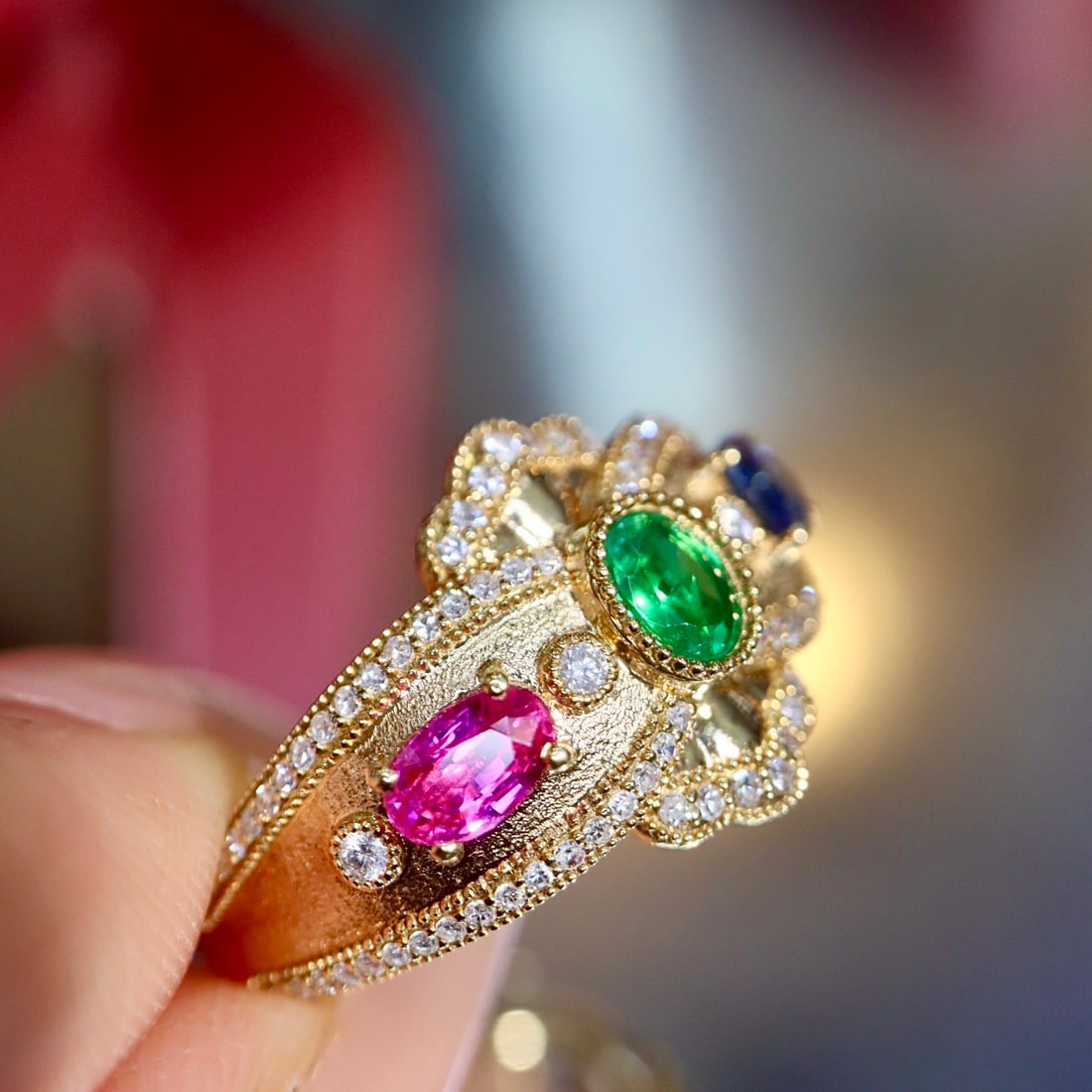 14k Gold 1.53 Ctw Natural Ruby & Sapphire & Emerald & Diamond Ring - 8