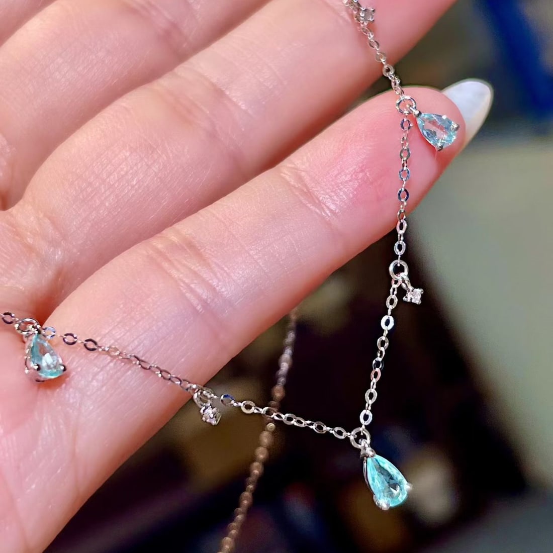 14k Gold 0.78 Ctw Natural Paraiba Tourmaline & Diamond Necklace - 3