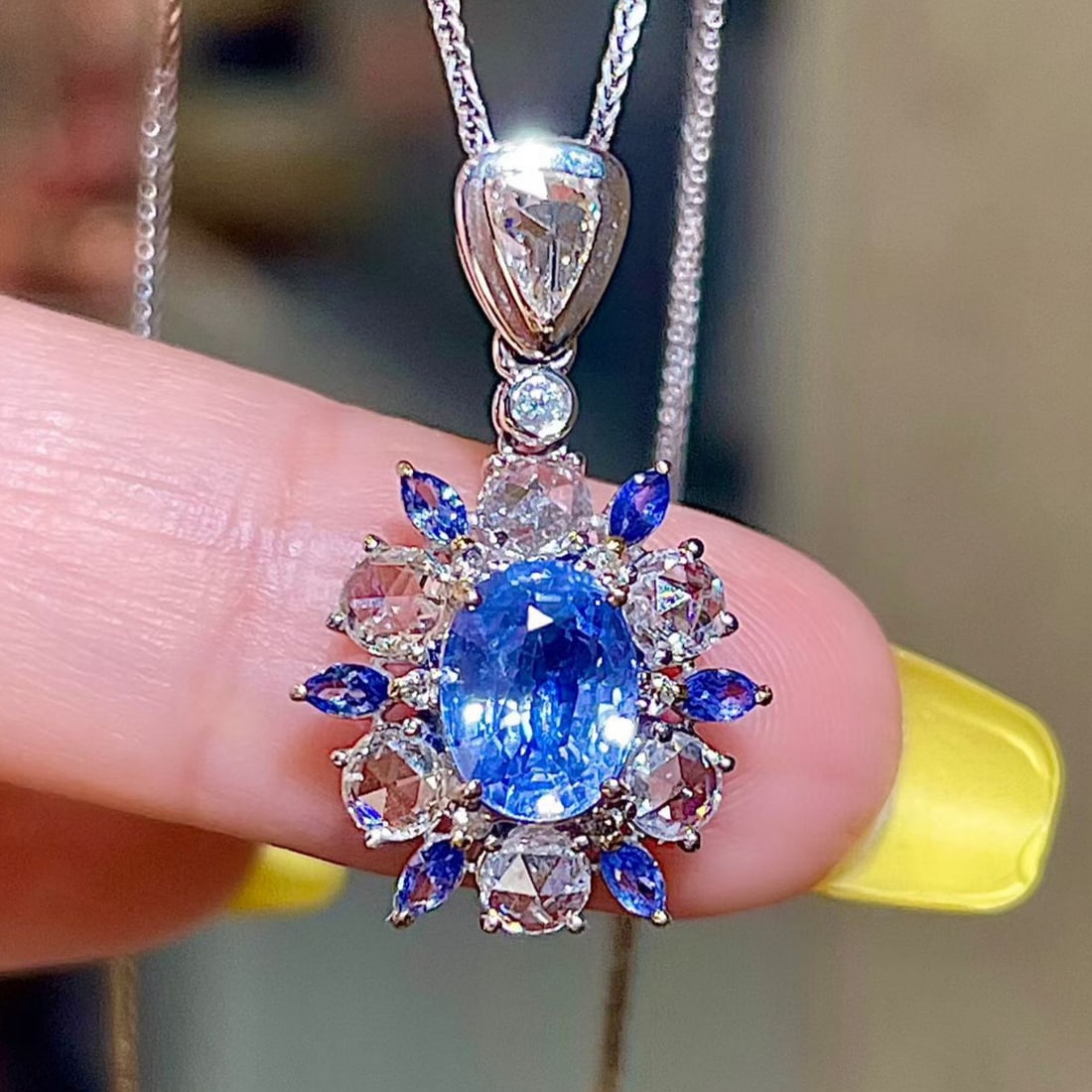 14k Gold 2.35 Ctw Natural Sapphire & Diamond Pendant( Without Chain ): Ref:231167175 // gold content:14k gold // main gemstone:sapphire // shape:oval // carat weight:1. 55ct // color:blue // treatment:natural // // adjacent gemstone 2 : diamond // shape:round // carat