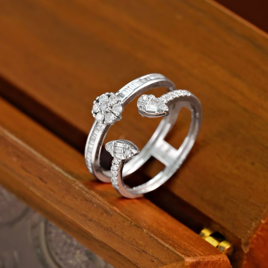 14k Gold 0.7 Ct Natural H Diamond Ring - 2