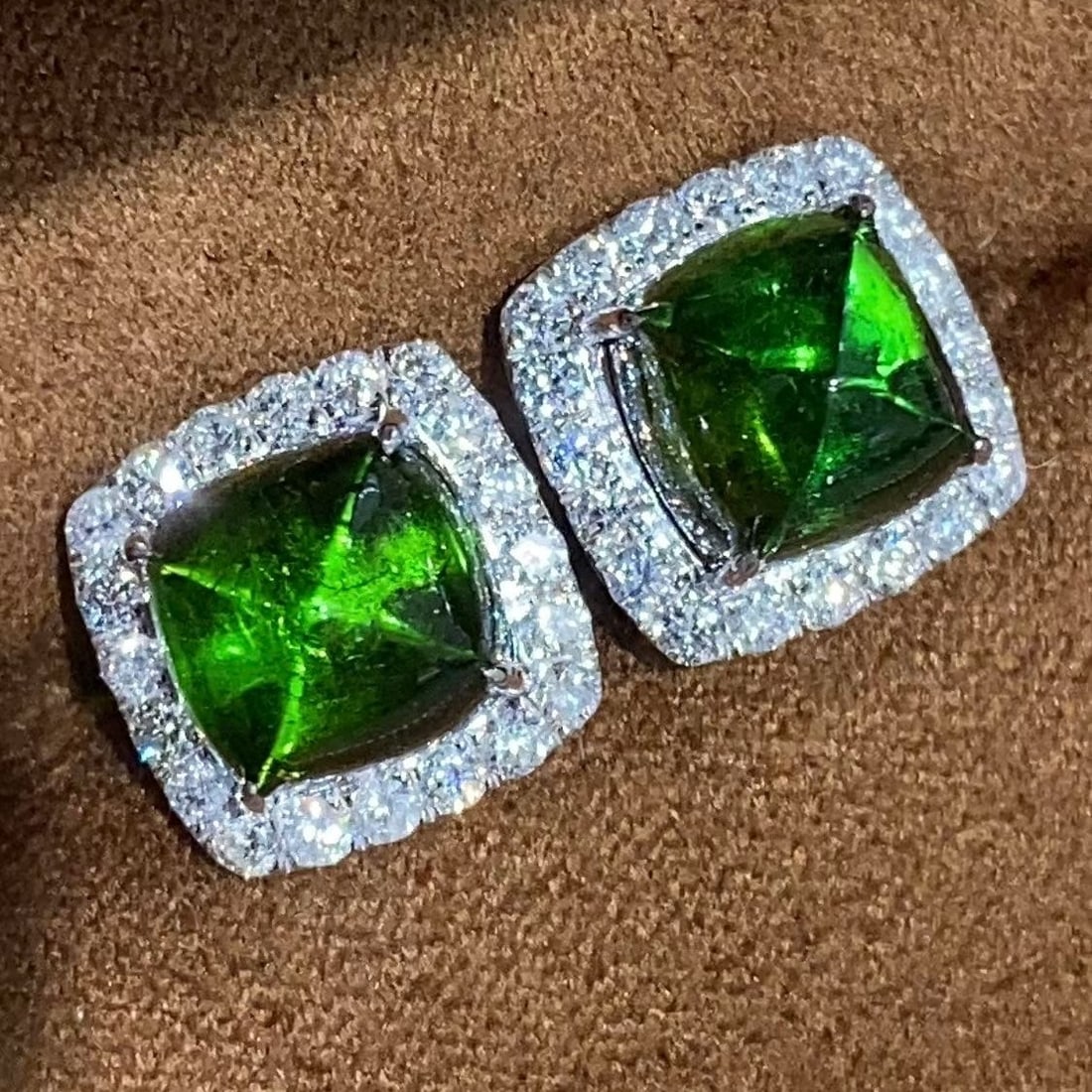 14k Gold 6.55 Ctw Natural Tourmaline & Diamond Earrings - 4