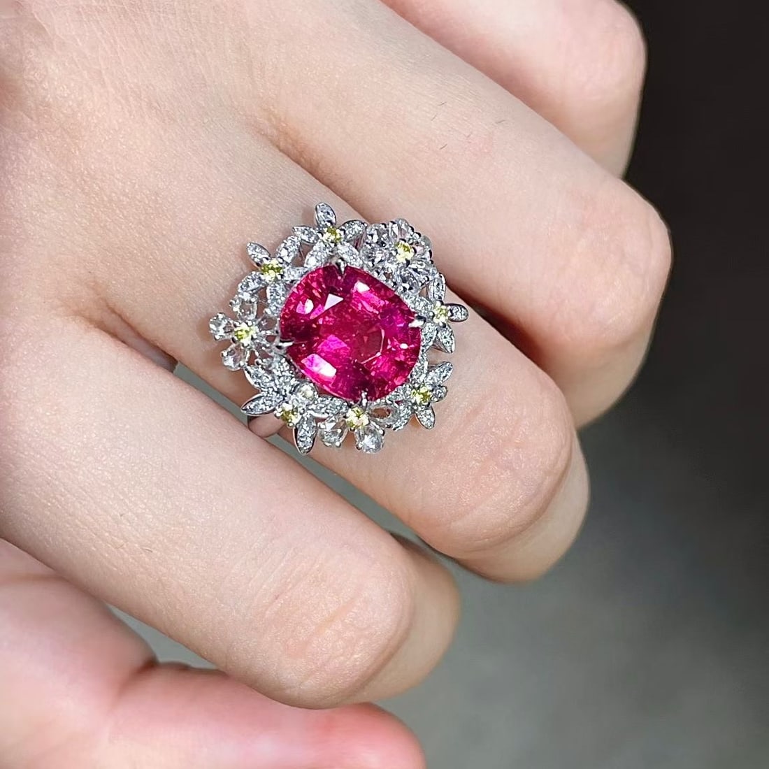 14k Gold 4.00 Ctw Natural Tourmaline & Sapphire Ring - 5