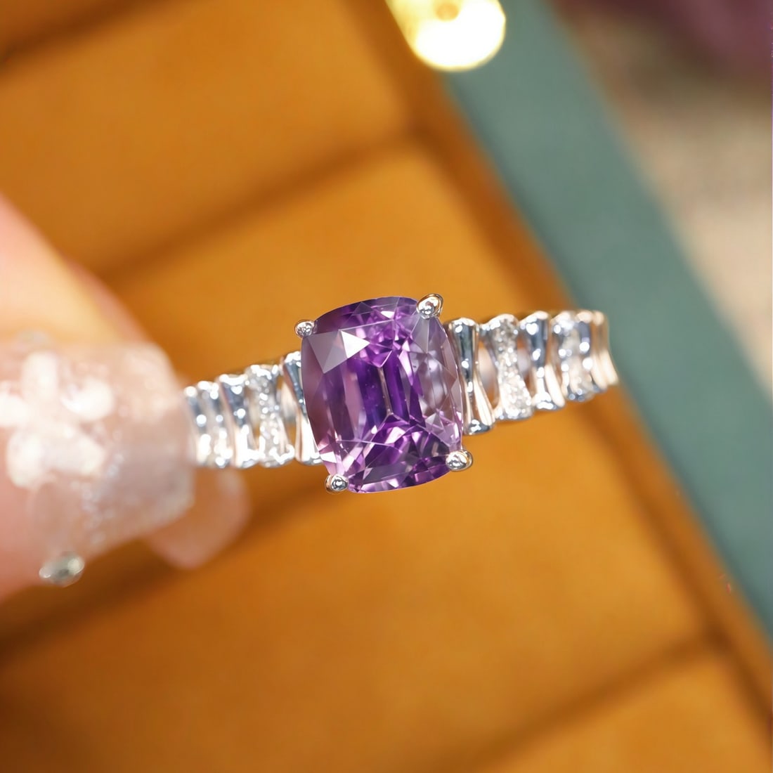 14k Gold 2.09 Ctw Natural Spinel & Diamond Ring: Ref:231167219 // gold content:14k gold // ring size:7. 25us // // main gemstone:spinel // shape:cushion // carat weight:2. 04ct // color:purple // treatment:natural // // adjacent gemstone 2 :