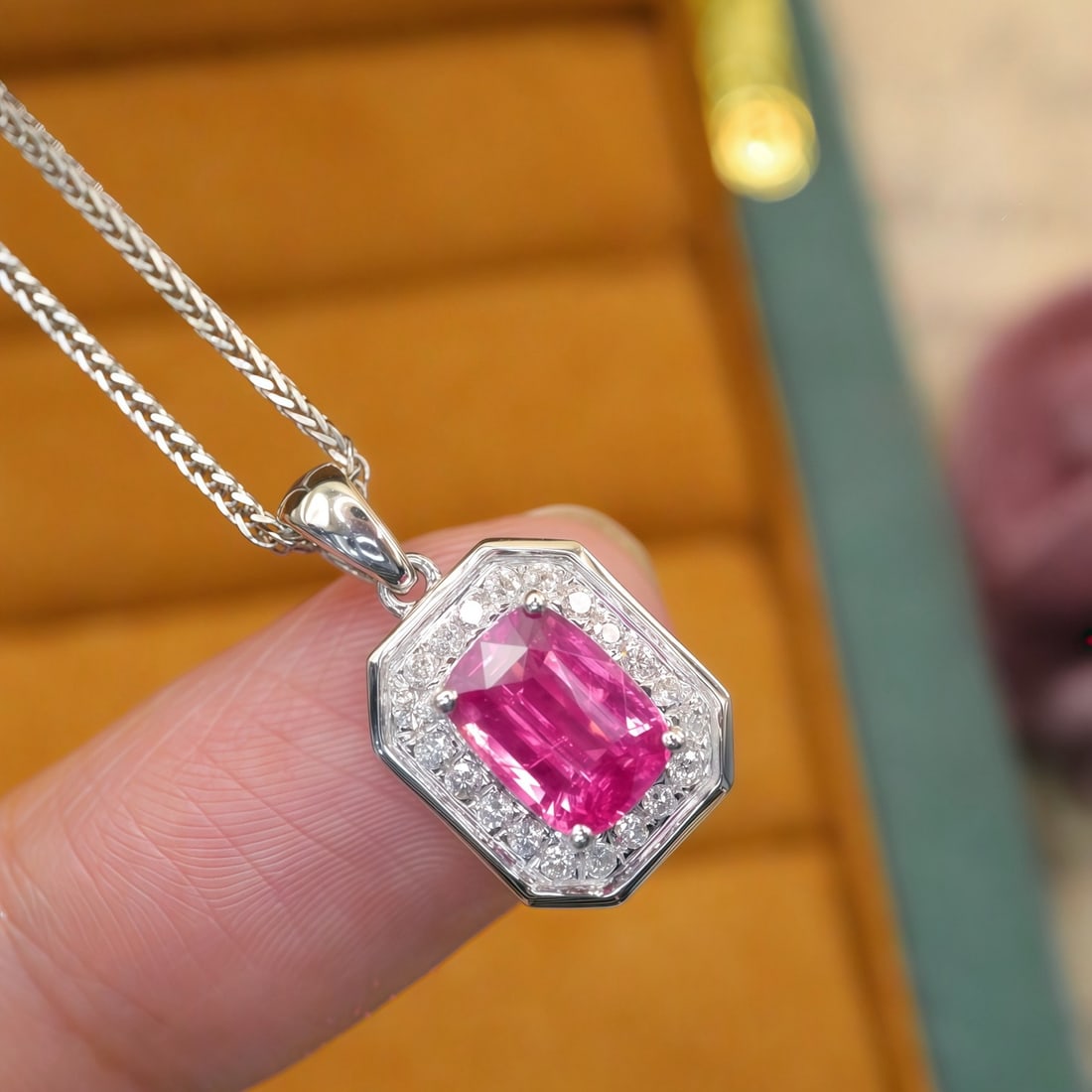 14k Gold 1.75 Ctw Natural Spinel & Diamond Pendant( Without Chain ) - 2