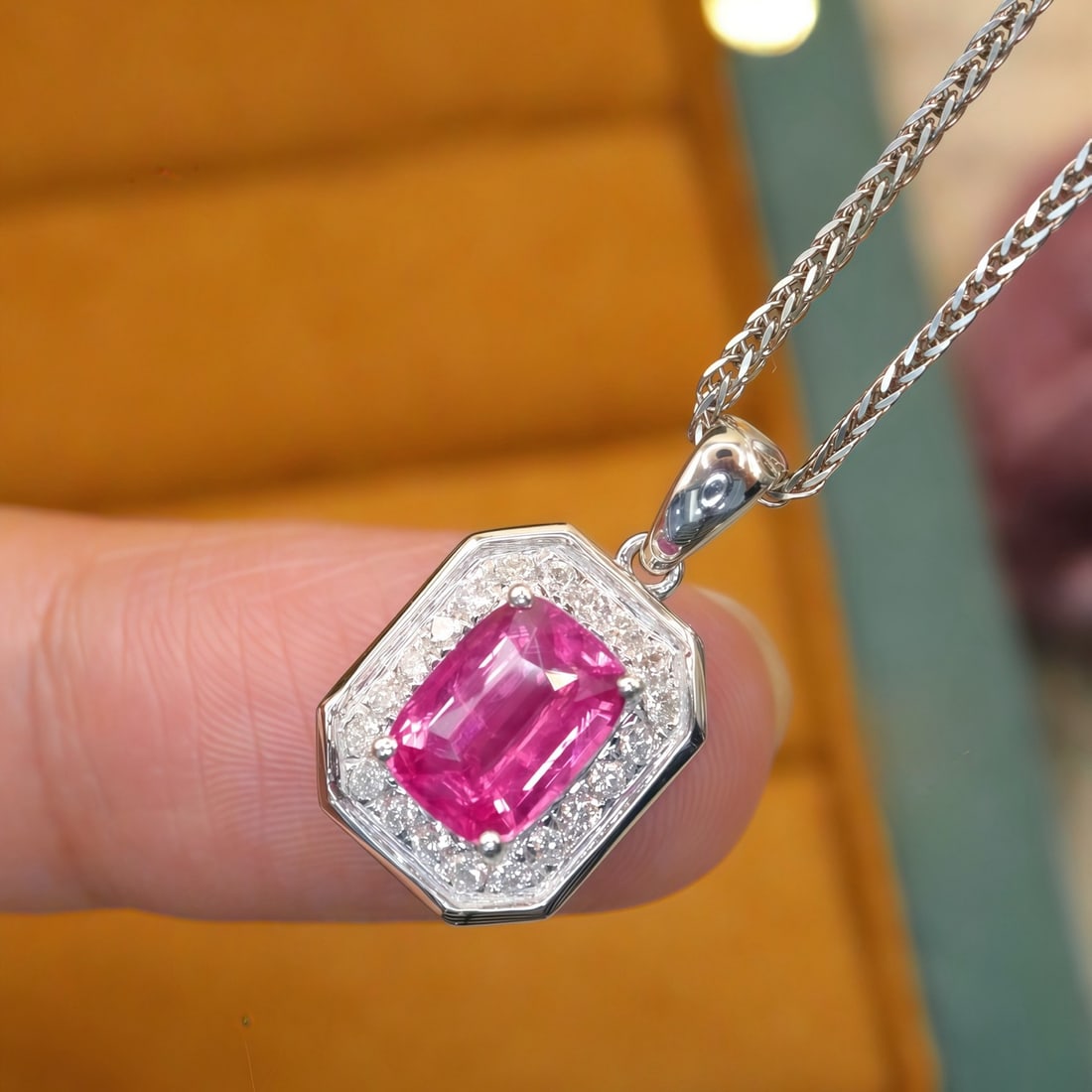 14k Gold 1.75 Ctw Natural Spinel & Diamond Pendant( Without Chain ) - 3