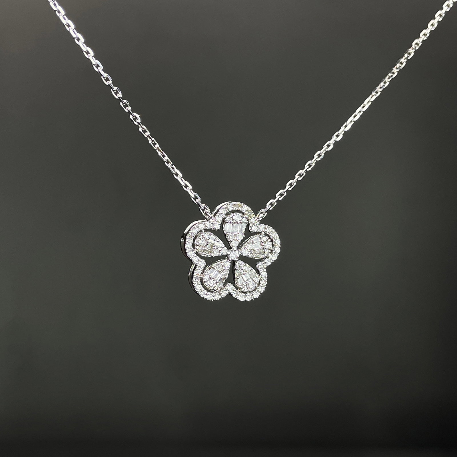 14k Gold 0.36 Ct Natural H Diamond Necklace - 3