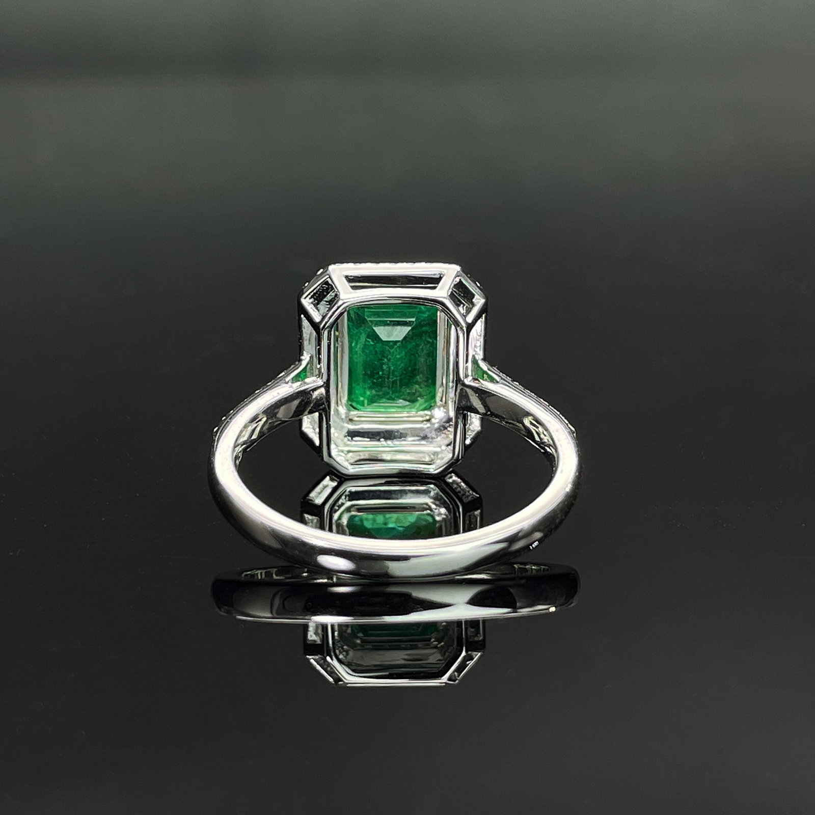 14k Gold 2.62 Ctw Natural Emerald & Diamond Ring - 4