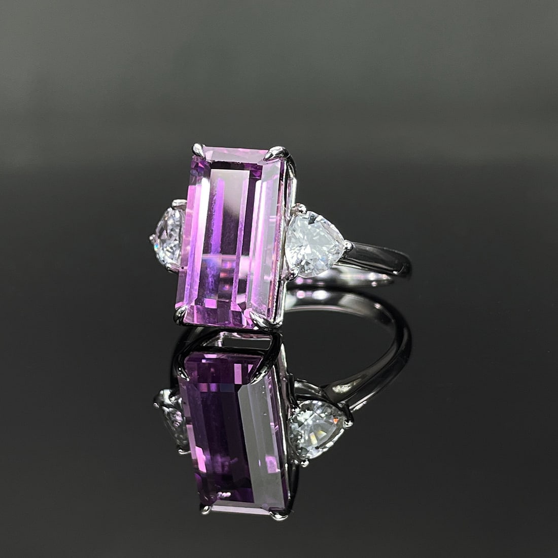 14k Gold 5.72 Ctw Natural Kunzite & Sapphire Ring - 2