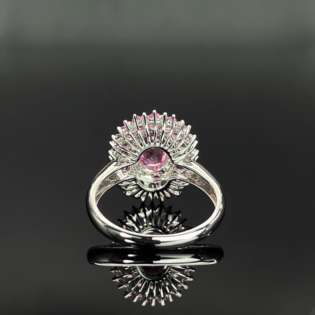 14k Gold 1.35 Ctw Natural Padparadscha Sapphire & Diamond Ring - 4
