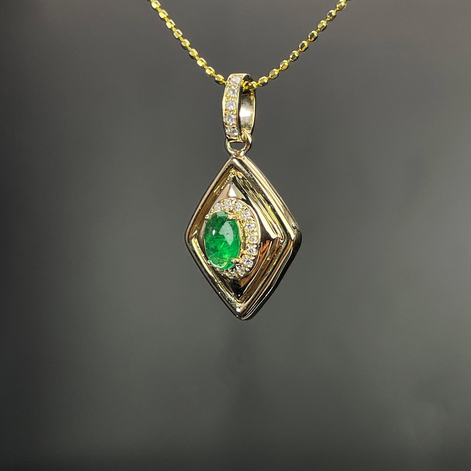 14k Gold 0.38 Ctw Natural Emerald & Diamond Pendant( Without Chain ) - 2