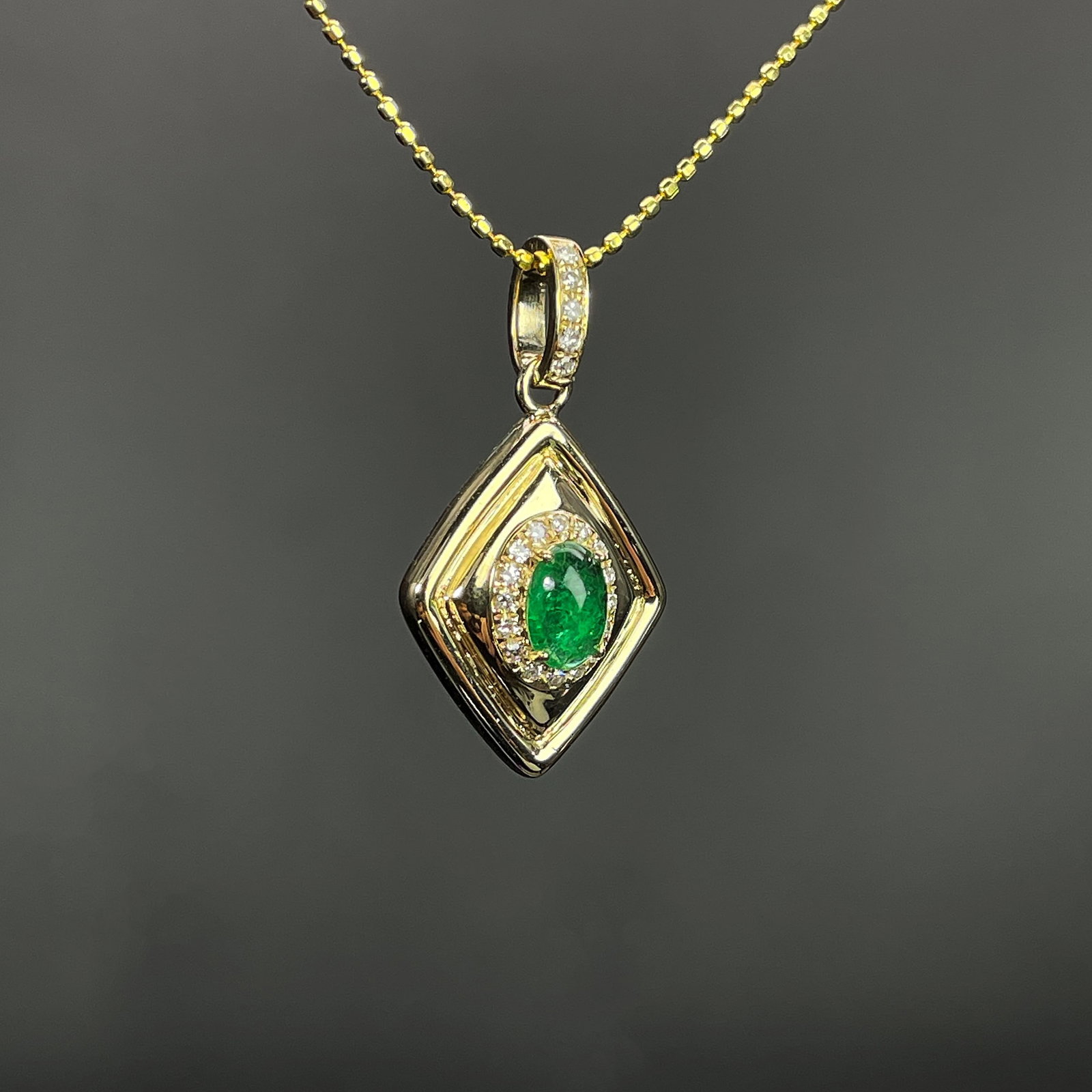 14k Gold 0.38 Ctw Natural Emerald & Diamond Pendant( Without Chain ) - 3