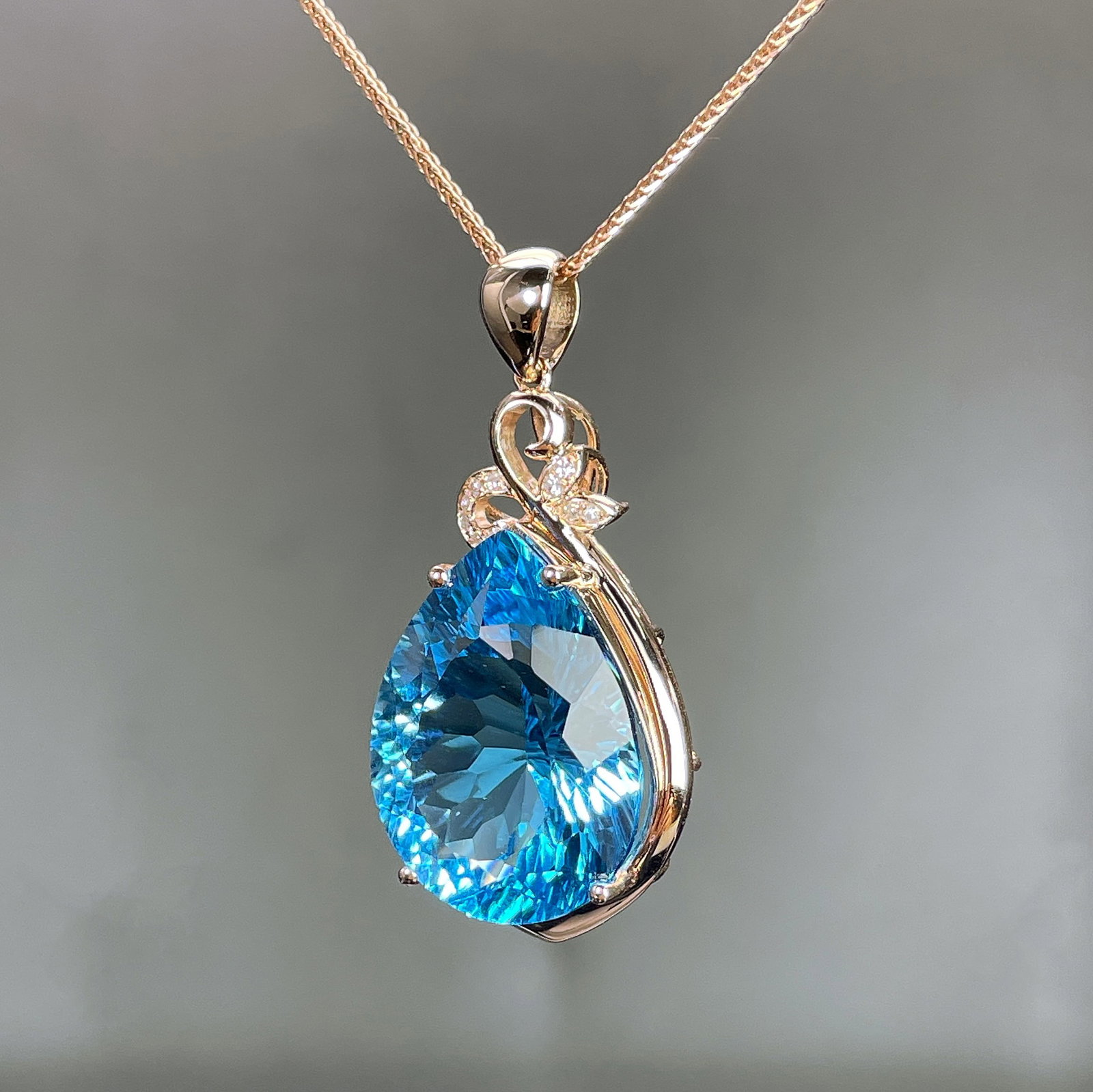 14k Gold 23.79 Ctw Natural Topaz & Diamond Pendant( Without Chain ) - 2