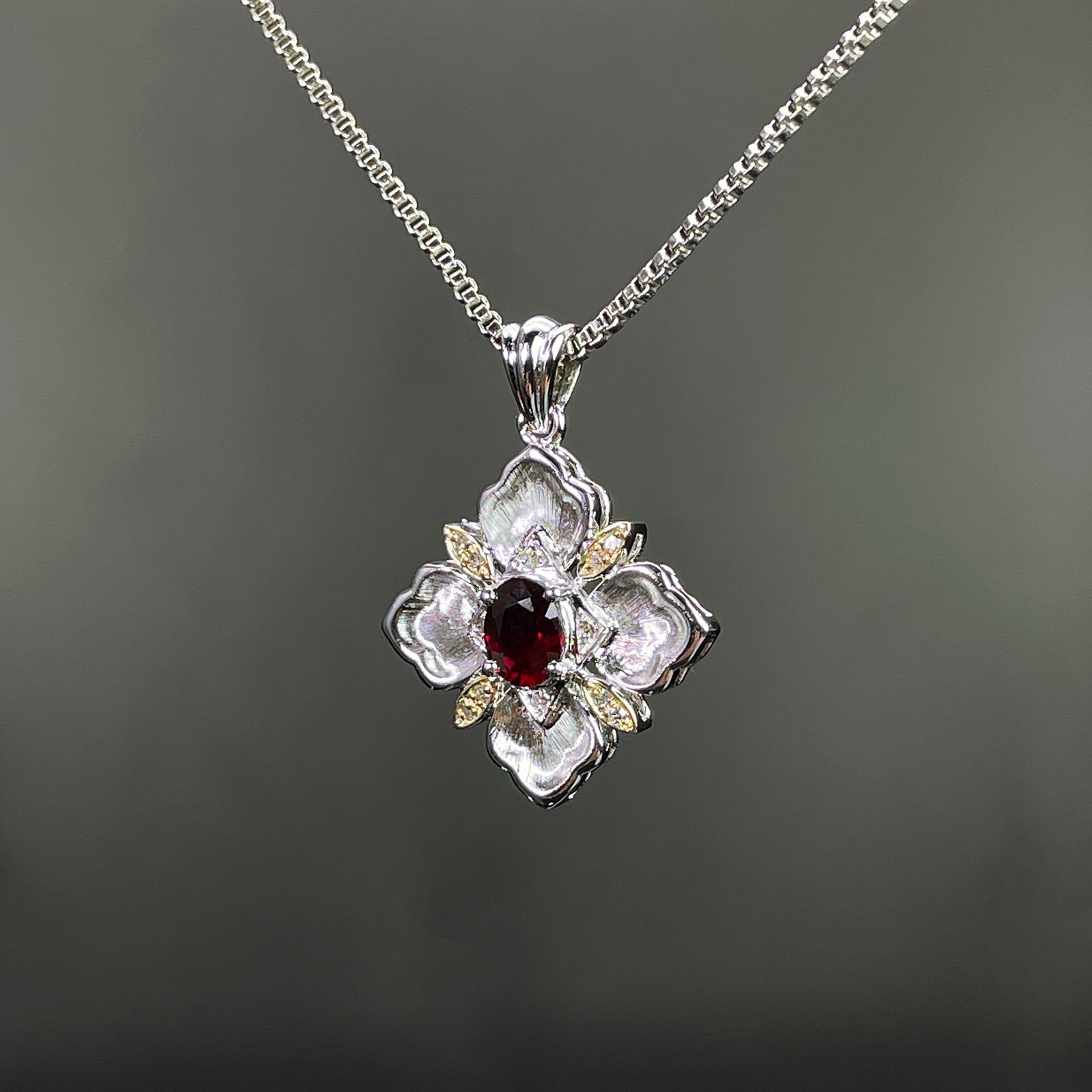 14k Gold 0.33 Ctw Natural Ruby & Diamond Pendant( Without Chain ) - 2