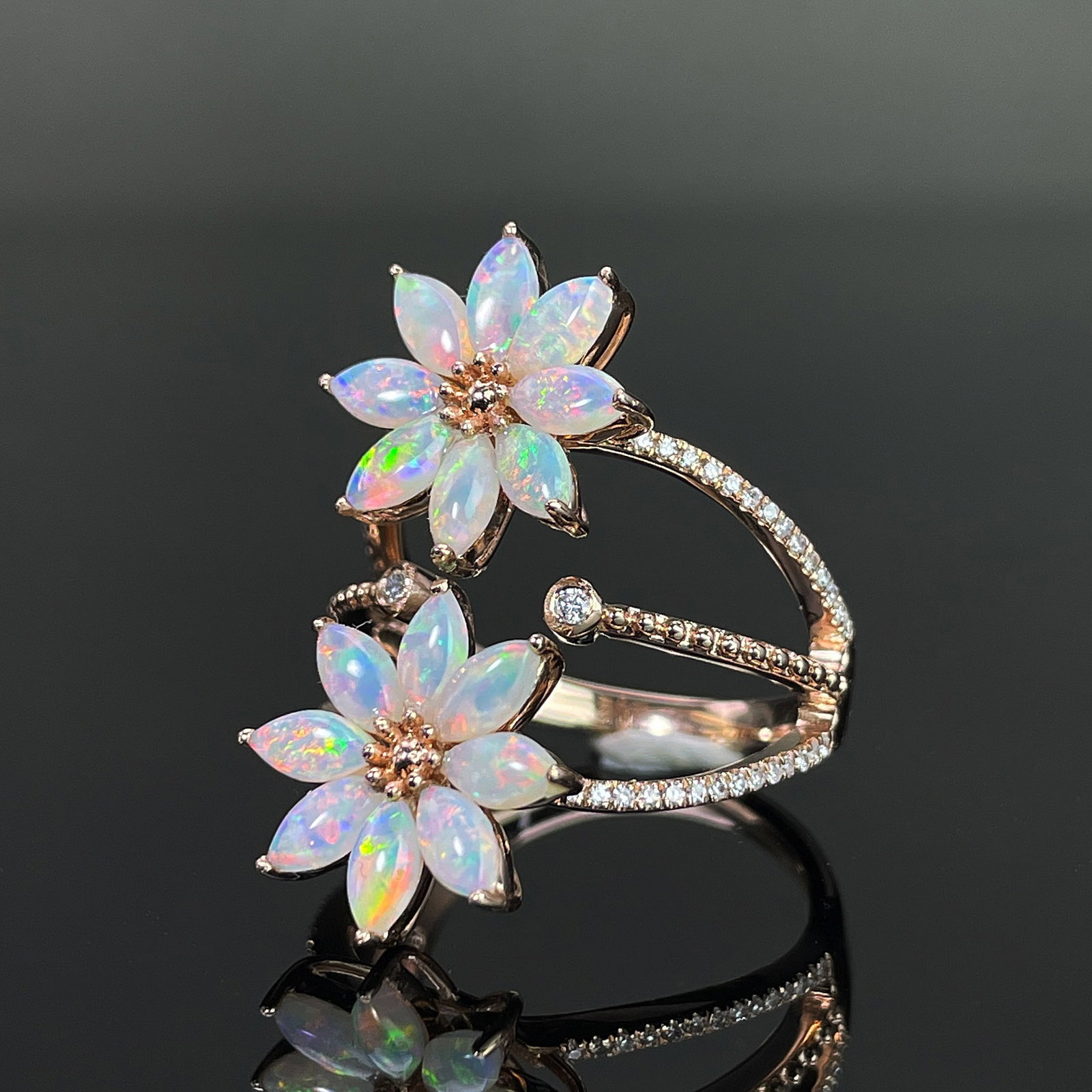 14k Gold 1.0 Ctw Natural Opal & Diamond Ring - 2