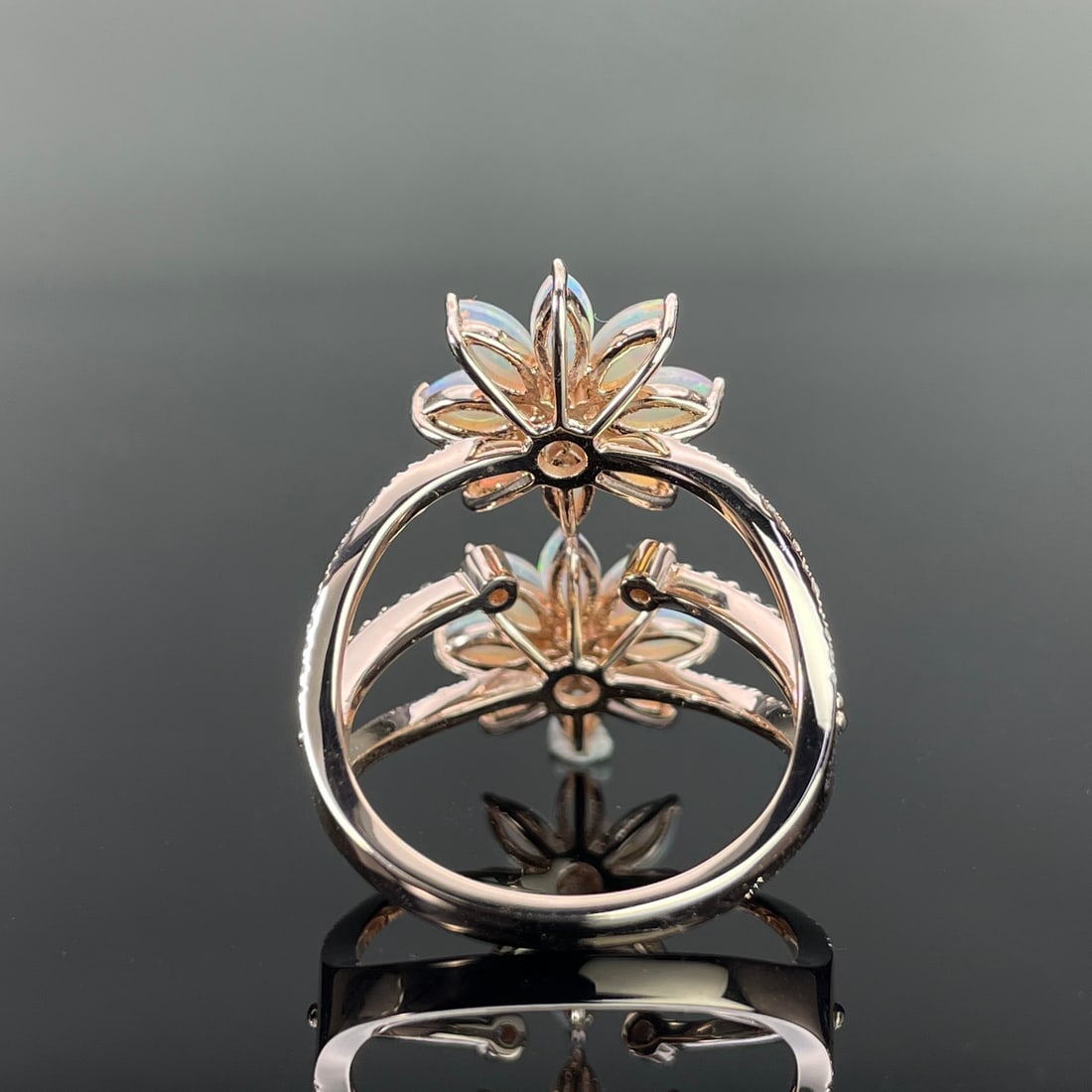 14k Gold 1.0 Ctw Natural Opal & Diamond Ring - 4
