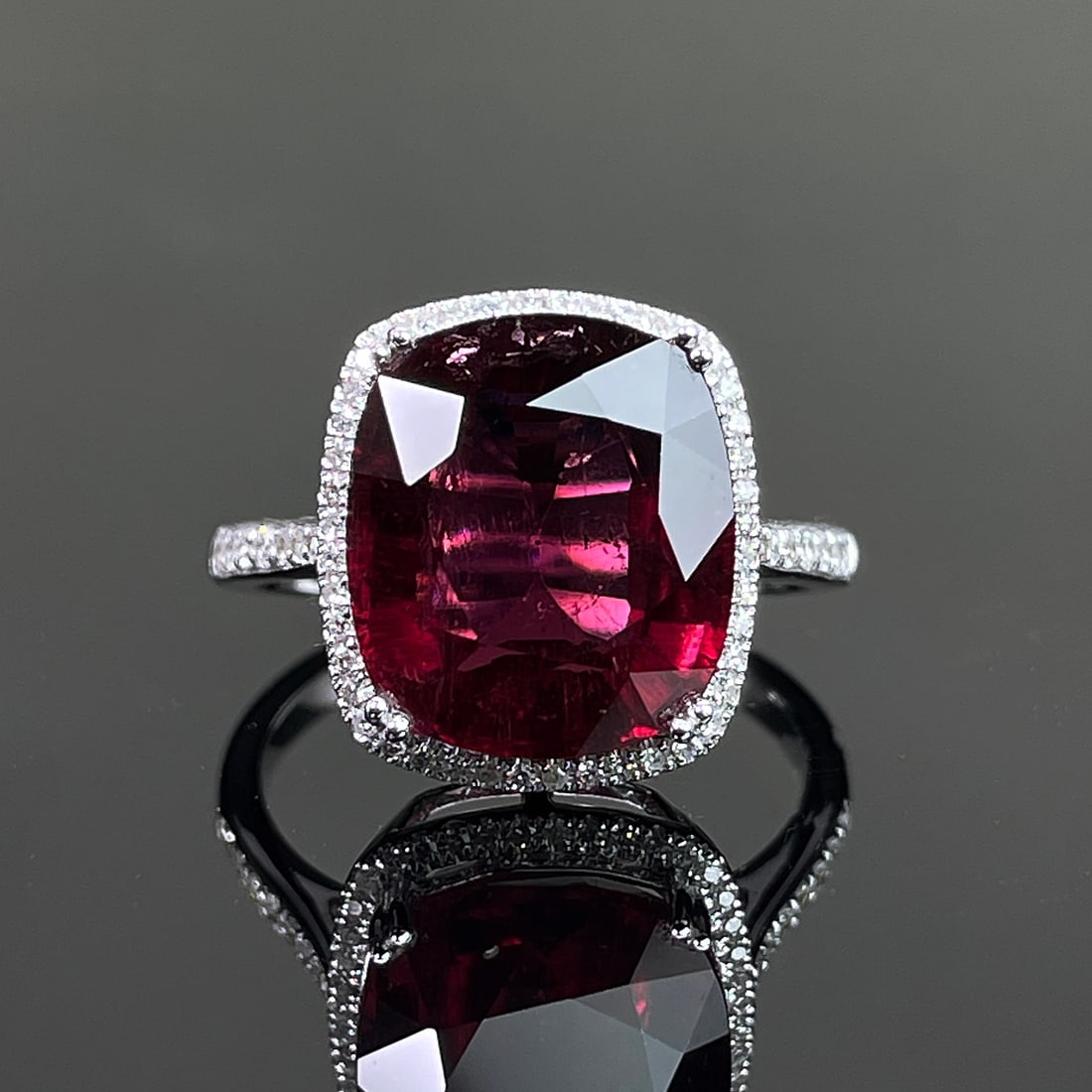 14k Gold 7.84 Ctw Natural Tourmaline & Diamond Ring: Ref:231168035 // gold content:14k gold // ring size:7. 25us // // main gemstone:tourmaline // shape:cushion // carat weight:7. 6ct // color:red // treatment:natural // // adjacent gemstone 2 :